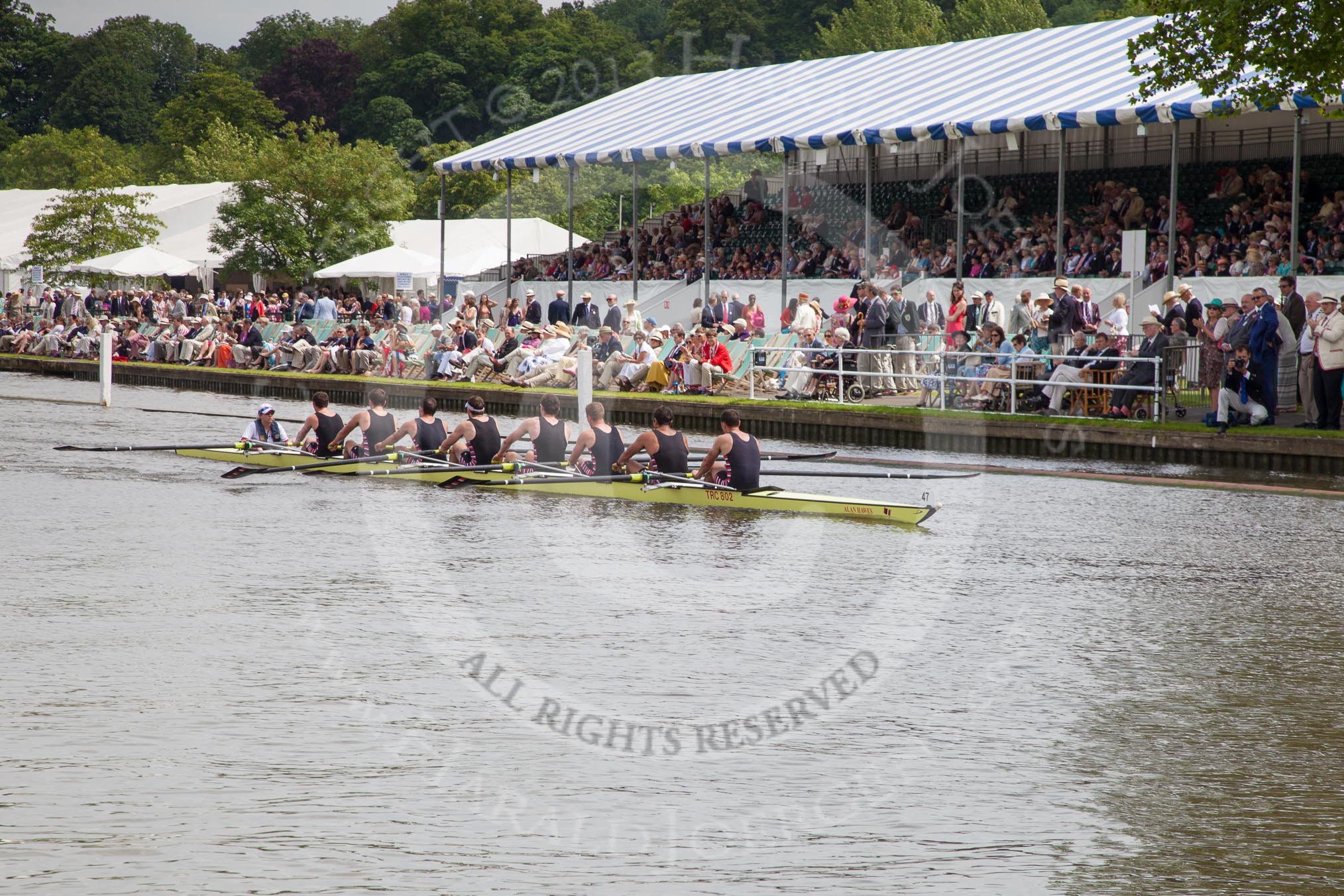 Henley Royal Regatta 2012 (Thursday): Race 26, Thames Challenge Cup:  Curlew Rowing Club 'A' (22, Bucks) v Thames Rowing Club 'A'  (47, Berks).
River Thames beteen Henley-on-Thames and Remenham/Temple Island ,
Henley-on-Thames,
Oxfordshire,
United Kingdom,
on 28 June 2012 at 11:35, image #181