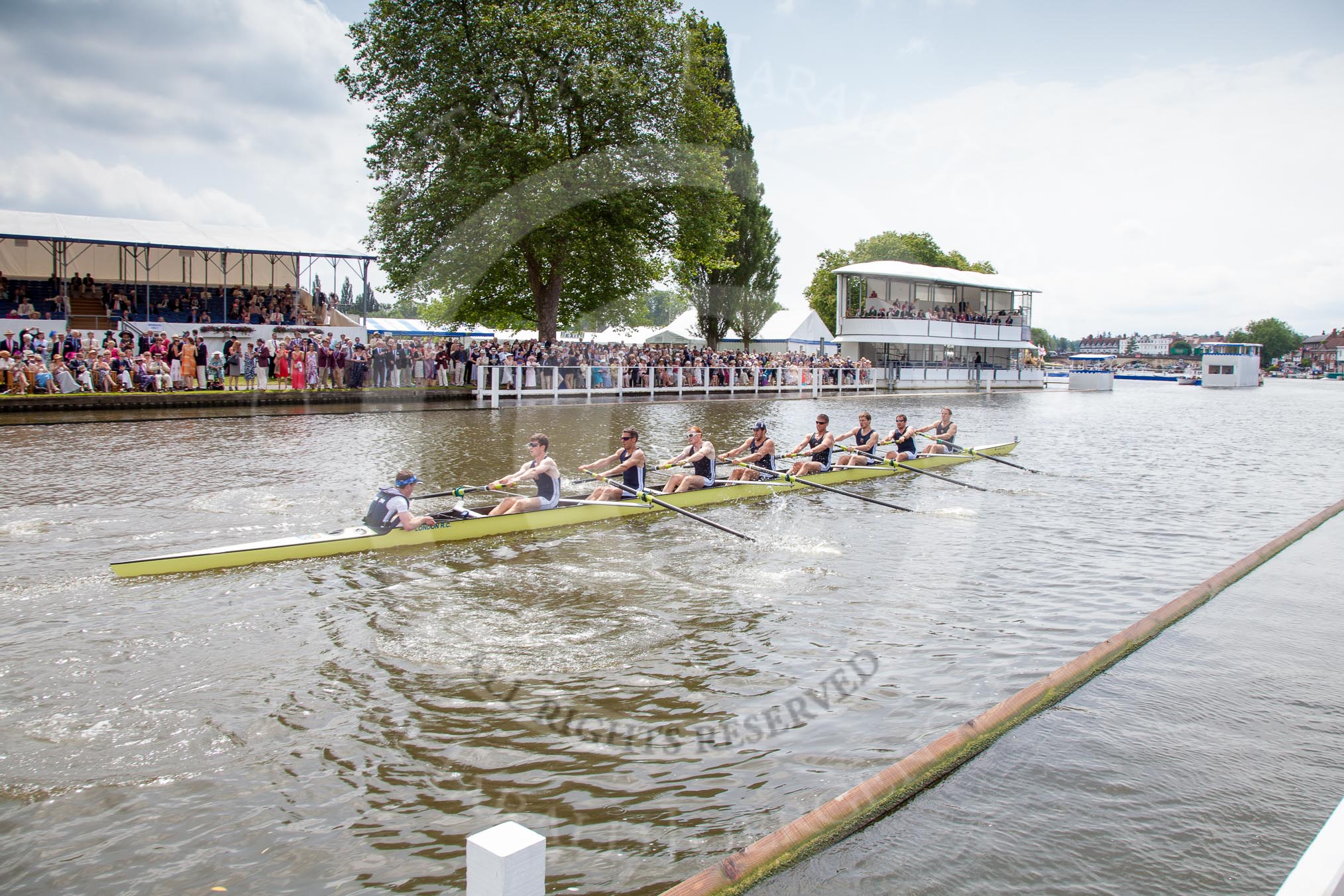 Henley Royal Regatta 2012 (Thursday): Race 31, Thames Challenge Cup:  London Rowing Club (28, Bucks) v Kingston Rowing Club  (25, Berks).
River Thames beteen Henley-on-Thames and Remenham/Temple Island ,
Henley-on-Thames,
Oxfordshire,
United Kingdom,
on 28 June 2012 at 12:04, image #219