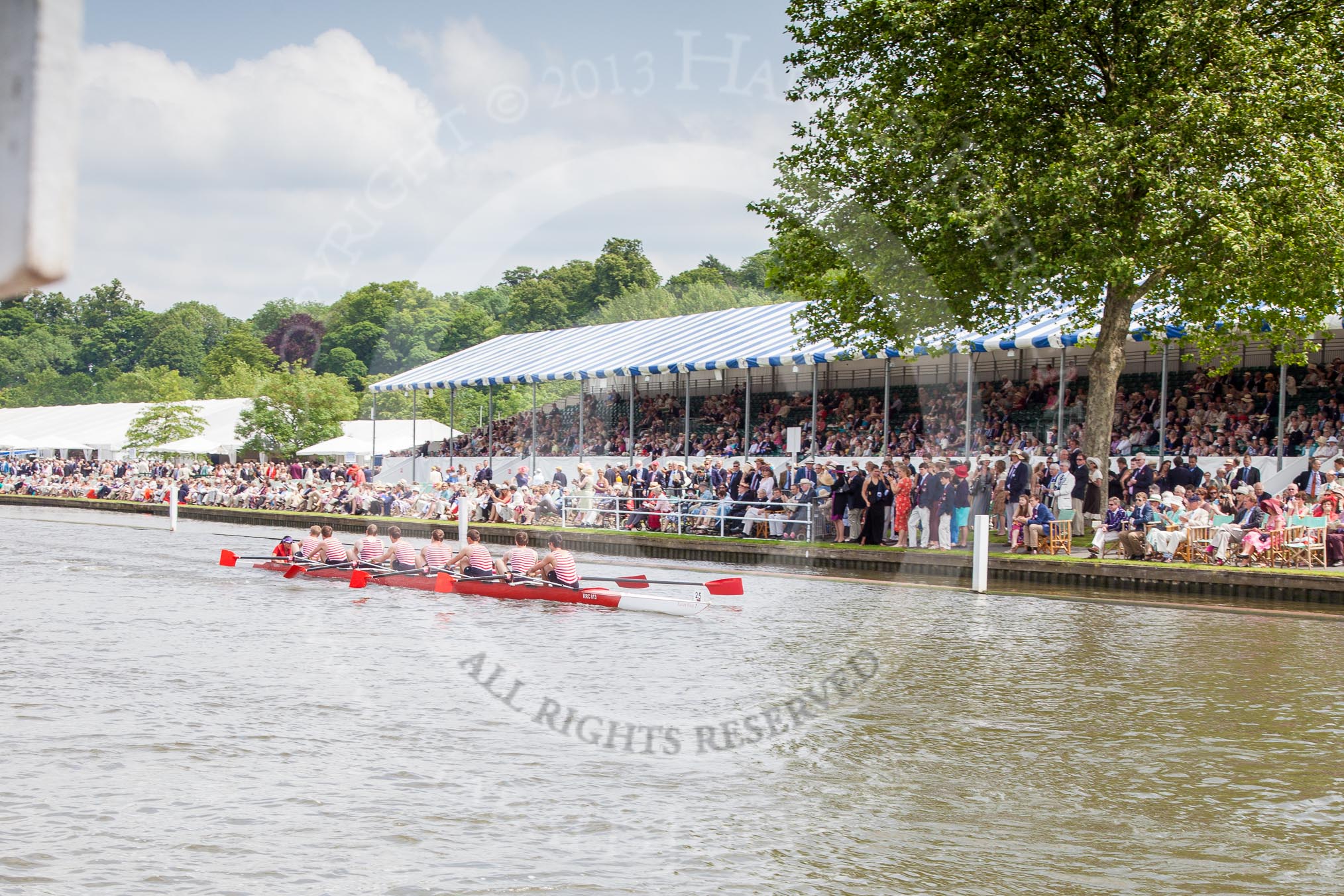 Henley Royal Regatta 2012 (Thursday): Race 31, Thames Challenge Cup:  London Rowing Club (28, Bucks) v Kingston Rowing Club  (25, Berks).
River Thames beteen Henley-on-Thames and Remenham/Temple Island ,
Henley-on-Thames,
Oxfordshire,
United Kingdom,
on 28 June 2012 at 12:05, image #220