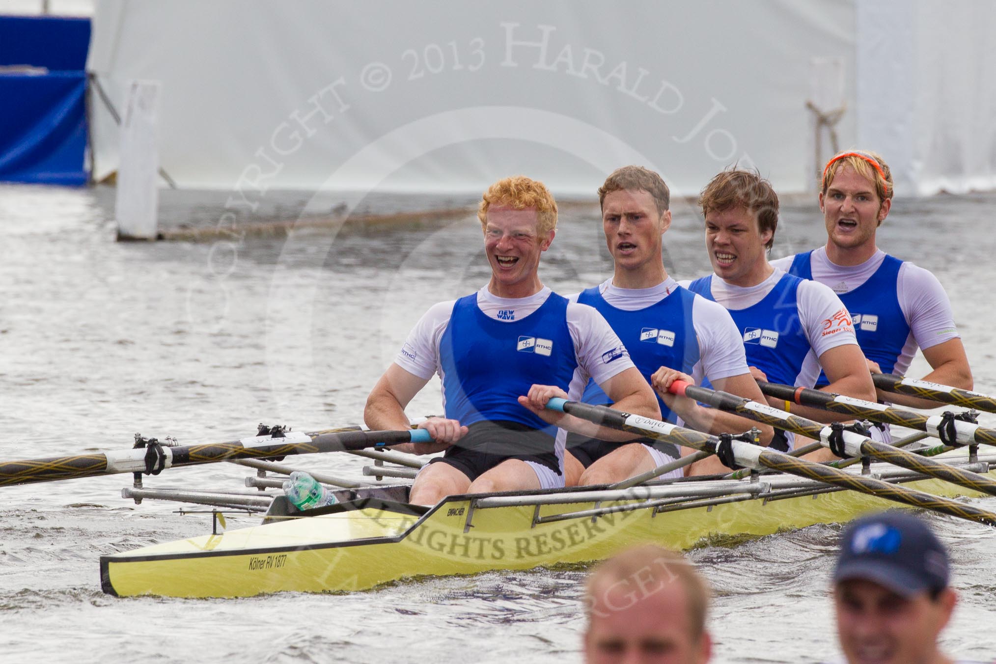 Henley Royal Regatta 2012 (Thursday): Race 34, Prince of Wales Challenge Cup:  Melbourne University, Australia (277, Bucks) v Rudern, Tennis und Hockey Club Bayer Leverkusen  (282, Berks).
River Thames beteen Henley-on-Thames and Remenham/Temple Island ,
Henley-on-Thames,
Oxfordshire,
United Kingdom,
on 28 June 2012 at 12:21, image #246