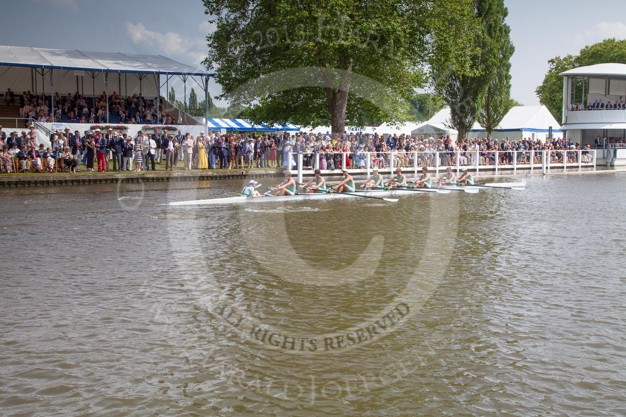 Henley Royal Regatta 2012 (Thursday): Race 52, Princess Elizabeth Challenge Cup:  Bedford School (125, Bucks) v Eton College (134, Berks).
River Thames beteen Henley-on-Thames and Remenham/Temple Island ,
Henley-on-Thames,
Oxfordshire,
United Kingdom,
on 28 June 2012 at 15:41, image #379