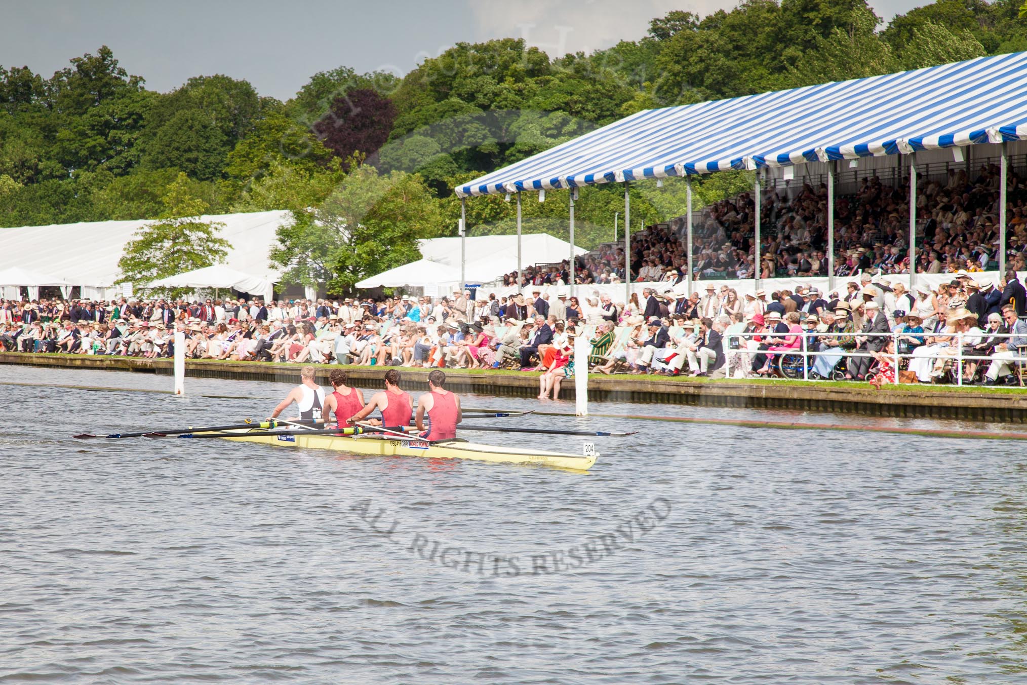 Henley Royal Regatta 2012 (Thursday): Race 53, Visitors' Challenge Cup:  Imperial College London and University of Londonl (197, Bucks) v Oxford Brookes University and Moleset Boat Club (204, Berks).
River Thames beteen Henley-on-Thames and Remenham/Temple Island ,
Henley-on-Thames,
Oxfordshire,
United Kingdom,
on 28 June 2012 at 15:48, image #383