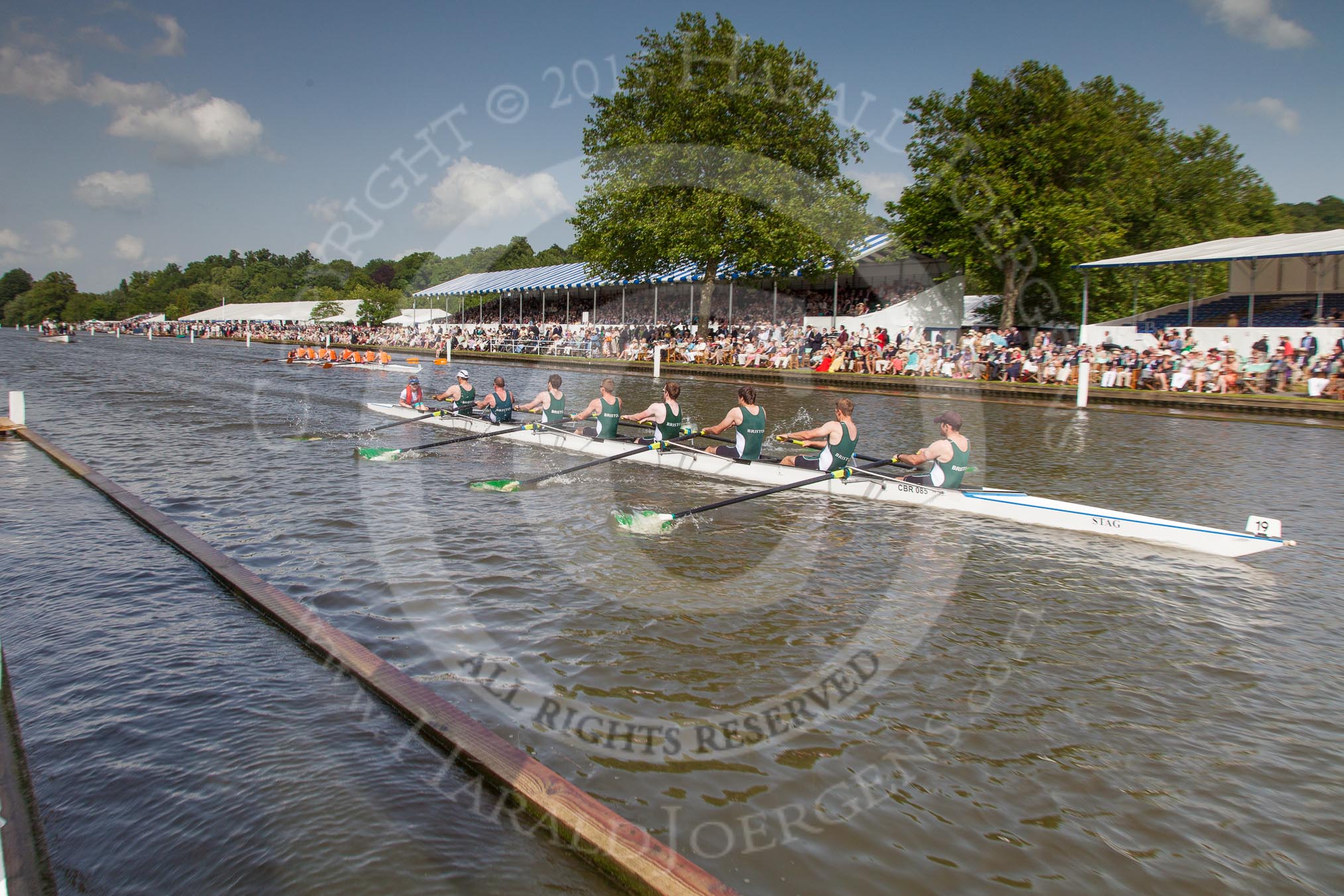 Henley Royal Regatta 2012 (Thursday): Race 55, Prince Albert Challenge Cup:  University of Birmingham (397, Bucks) v Harvard University, U.S.A. (382, Berks).
River Thames beteen Henley-on-Thames and Remenham/Temple Island ,
Henley-on-Thames,
Oxfordshire,
United Kingdom,
on 28 June 2012 at 16:06, image #407