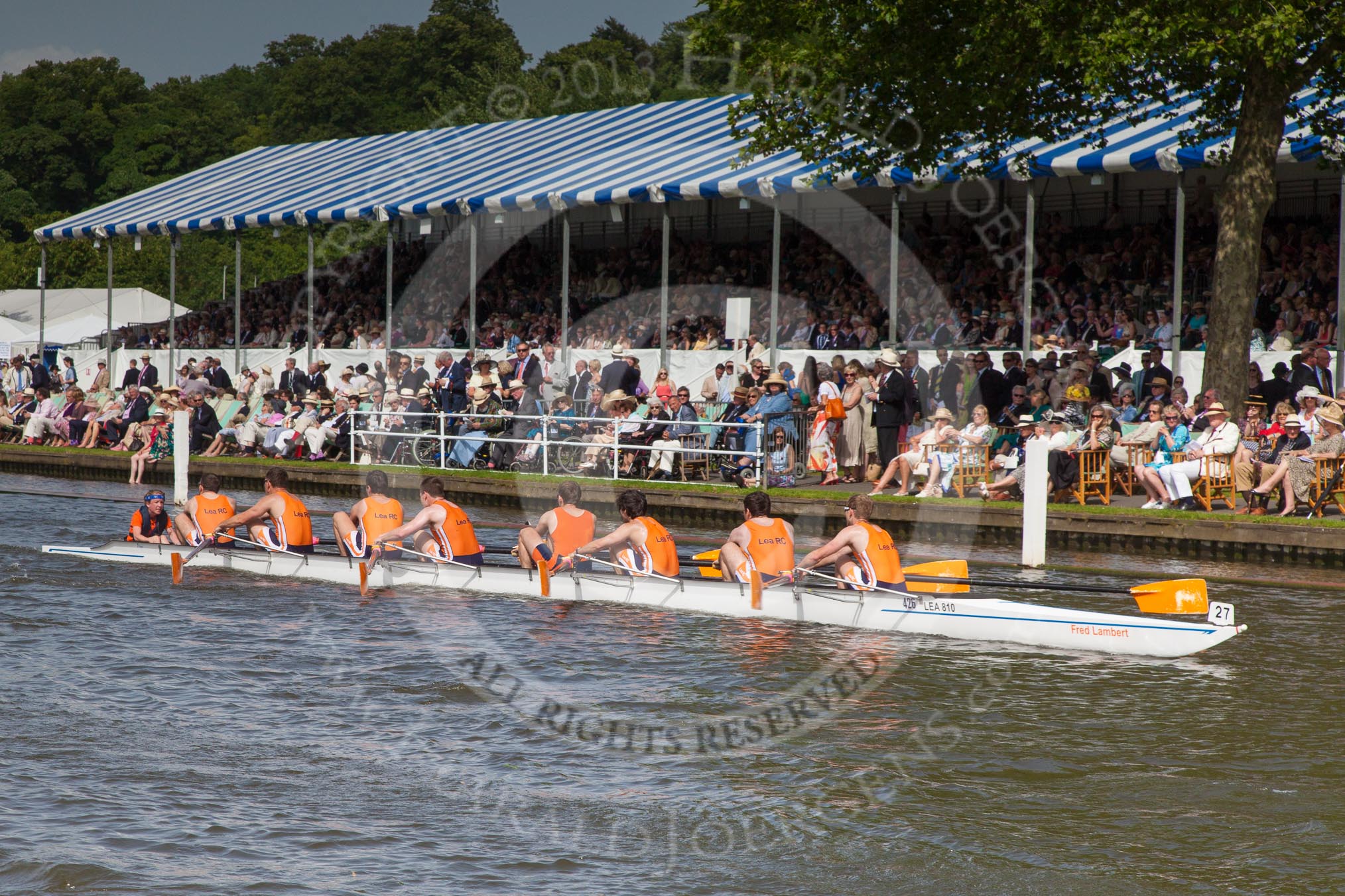 Henley Royal Regatta 2012 (Thursday): Race 55, Prince Albert Challenge Cup:  University of Birmingham (397, Bucks) v Harvard University, U.S.A. (382, Berks).
River Thames beteen Henley-on-Thames and Remenham/Temple Island ,
Henley-on-Thames,
Oxfordshire,
United Kingdom,
on 28 June 2012 at 16:06, image #409