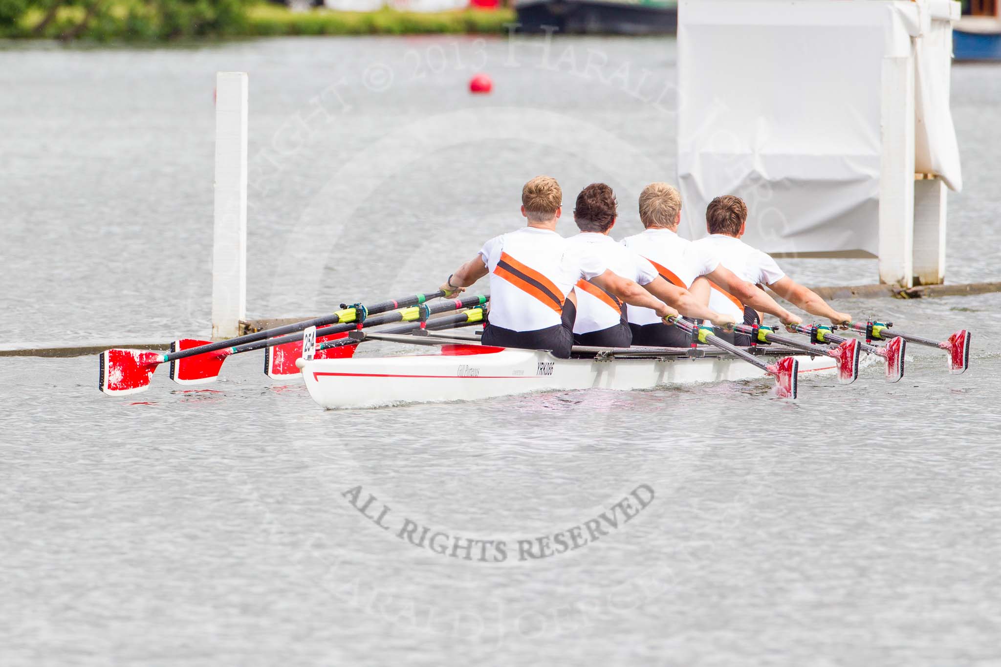 Henley Royal Regatta 2013, Thursday.
River Thames between Henley and Temple Island,
Henley-on-Thames,
Berkshire,
United Kingdom,
on 04 July 2013 at 10:36, image #62