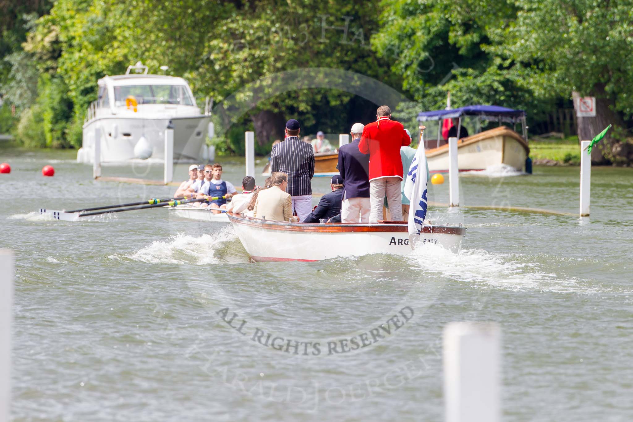 Henley Royal Regatta 2013, Thursday.
River Thames between Henley and Temple Island,
Henley-on-Thames,
Berkshire,
United Kingdom,
on 04 July 2013 at 10:42, image #79