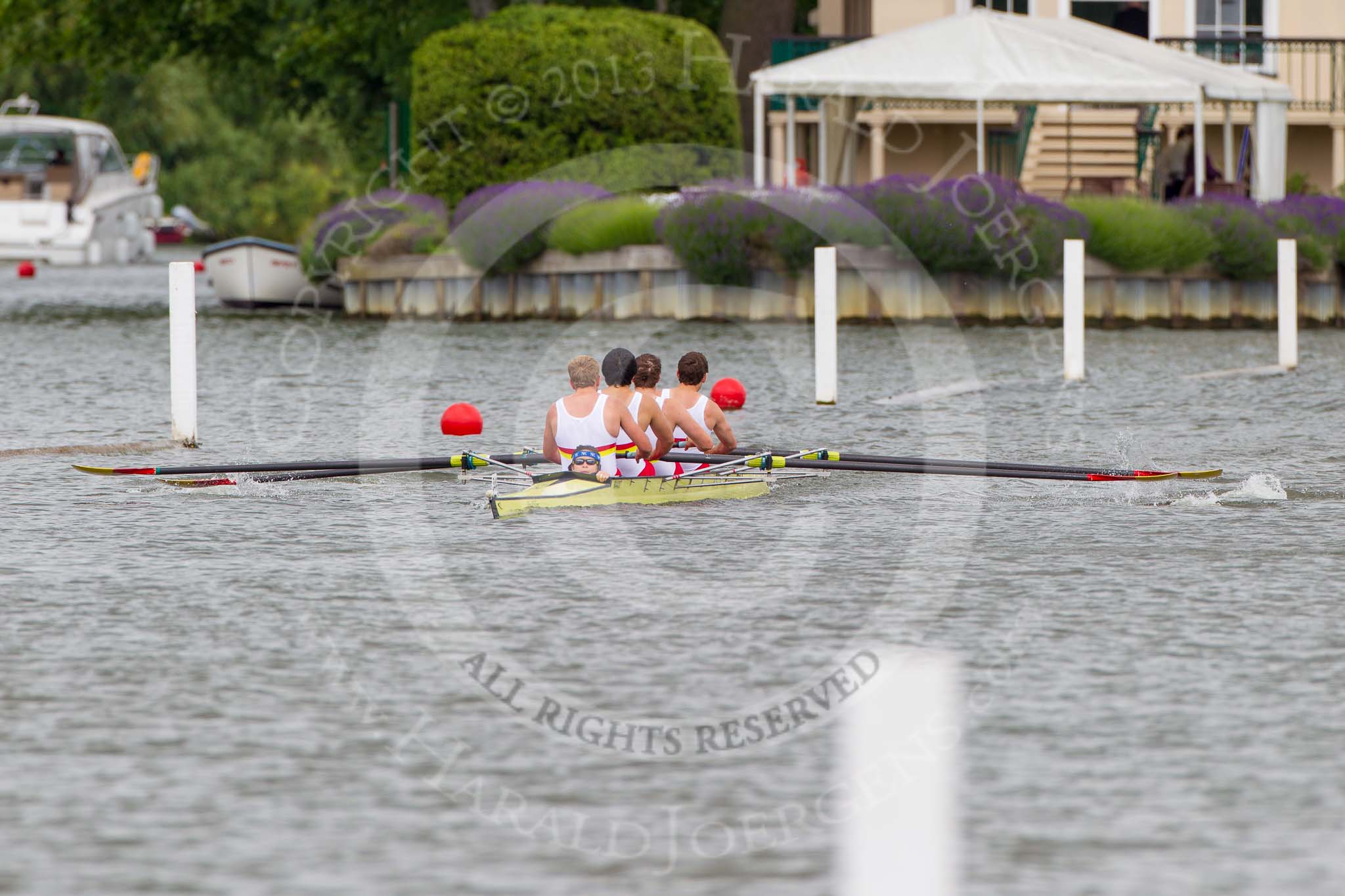 Henley Royal Regatta 2013, Thursday.
River Thames between Henley and Temple Island,
Henley-on-Thames,
Berkshire,
United Kingdom,
on 04 July 2013 at 10:47, image #84