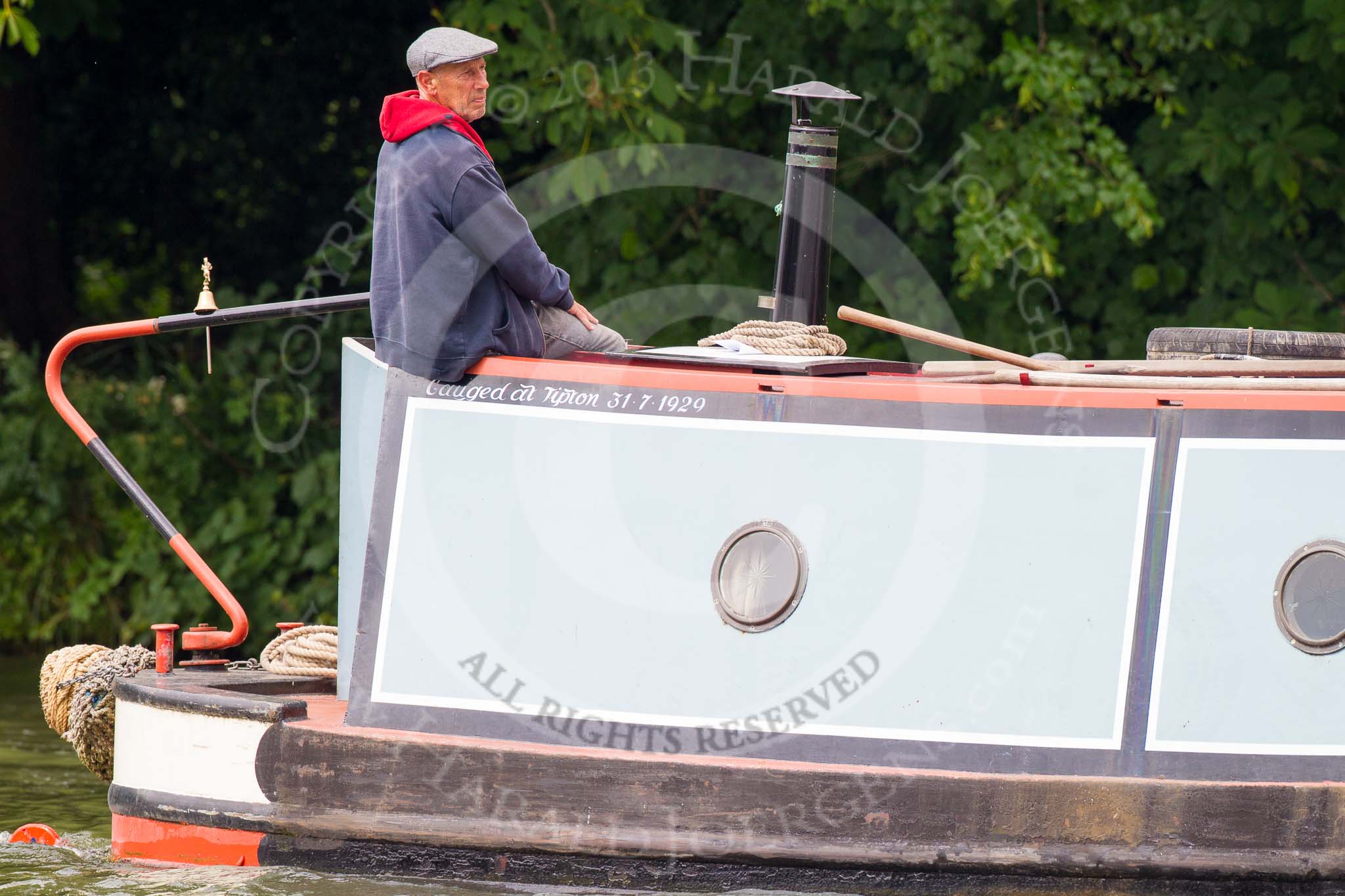 Henley Royal Regatta 2013, Thursday.
River Thames between Henley and Temple Island,
Henley-on-Thames,
Berkshire,
United Kingdom,
on 04 July 2013 at 10:49, image #96