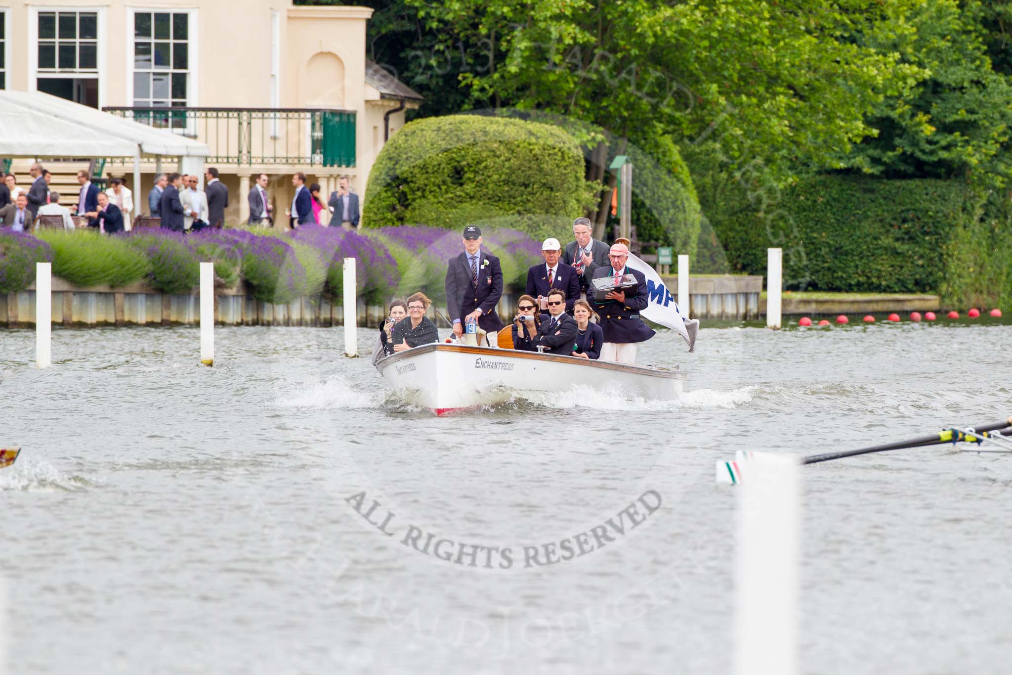 Henley Royal Regatta 2013, Thursday.
River Thames between Henley and Temple Island,
Henley-on-Thames,
Berkshire,
United Kingdom,
on 04 July 2013 at 11:11, image #148