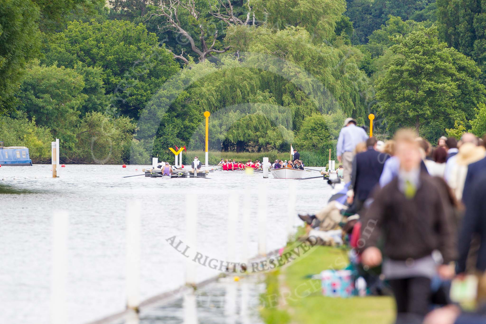 Henley Royal Regatta 2013, Thursday.
River Thames between Henley and Temple Island,
Henley-on-Thames,
Berkshire,
United Kingdom,
on 04 July 2013 at 11:20, image #177