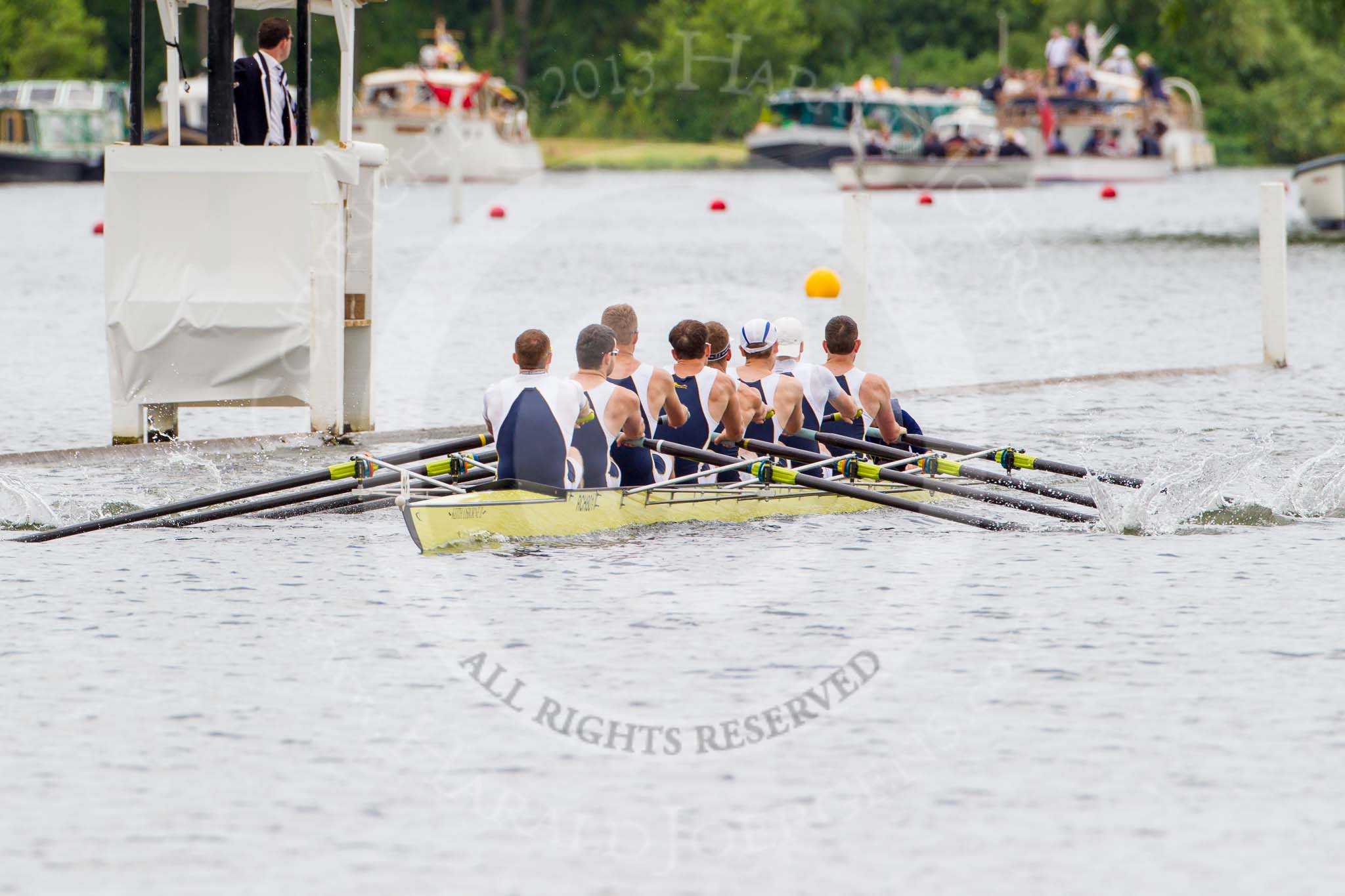 Henley Royal Regatta 2013, Thursday.
River Thames between Henley and Temple Island,
Henley-on-Thames,
Berkshire,
United Kingdom,
on 04 July 2013 at 11:31, image #201