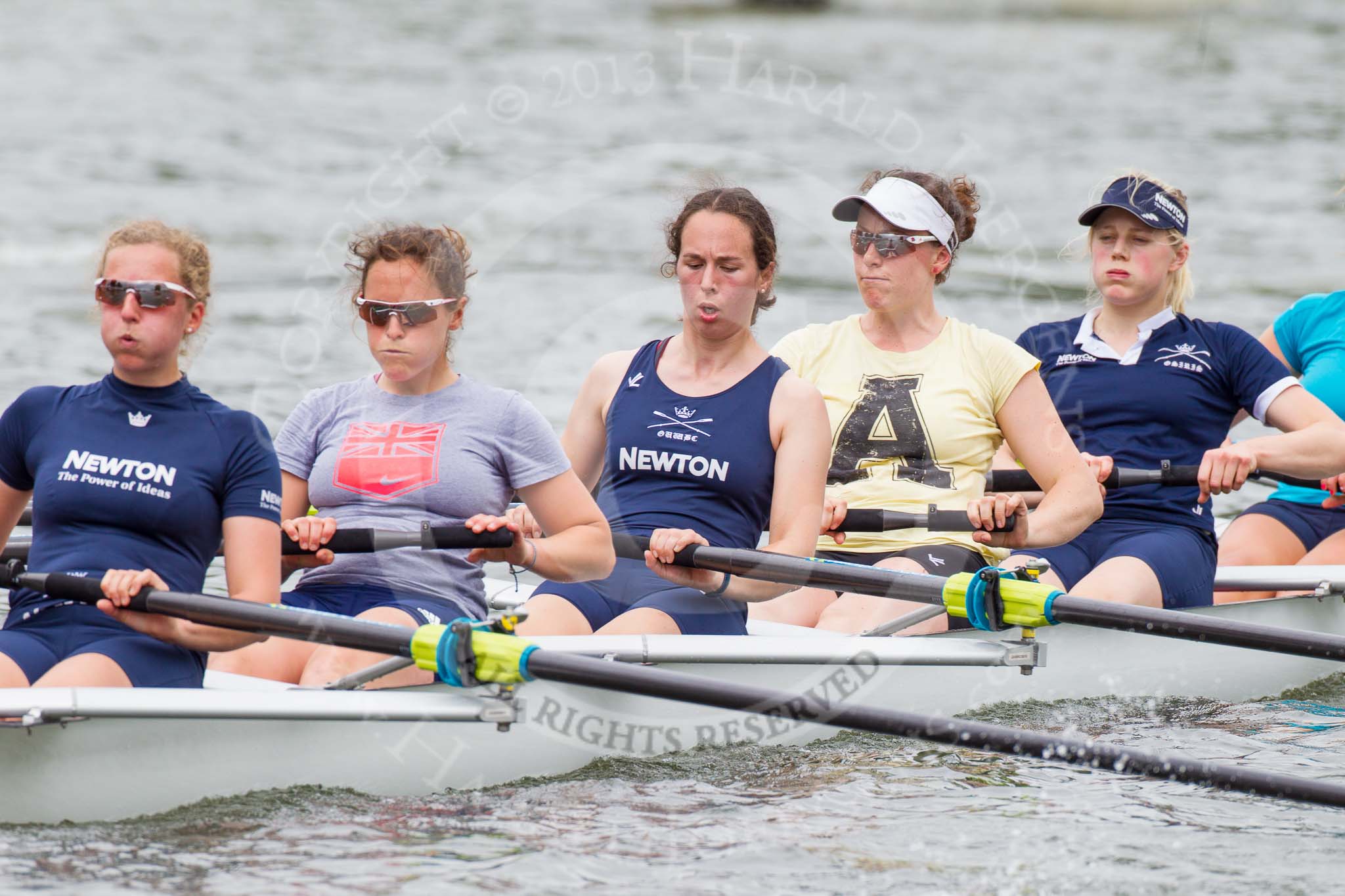 Henley Royal Regatta 2013, Thursday.
River Thames between Henley and Temple Island,
Henley-on-Thames,
Berkshire,
United Kingdom,
on 04 July 2013 at 12:46, image #279