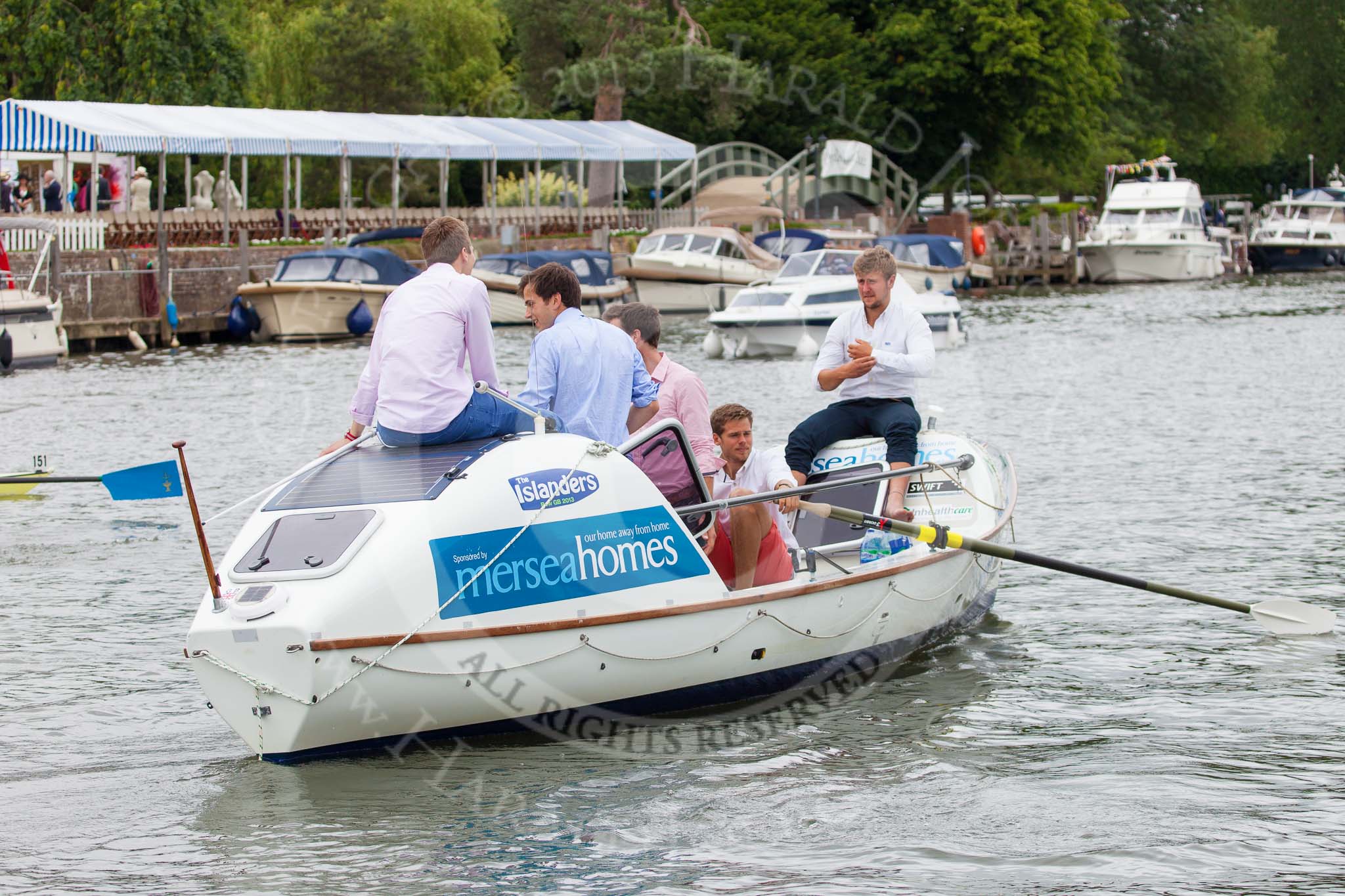 Henley Royal Regatta 2013, Thursday.
River Thames between Henley and Temple Island,
Henley-on-Thames,
Berkshire,
United Kingdom,
on 04 July 2013 at 13:35, image #326