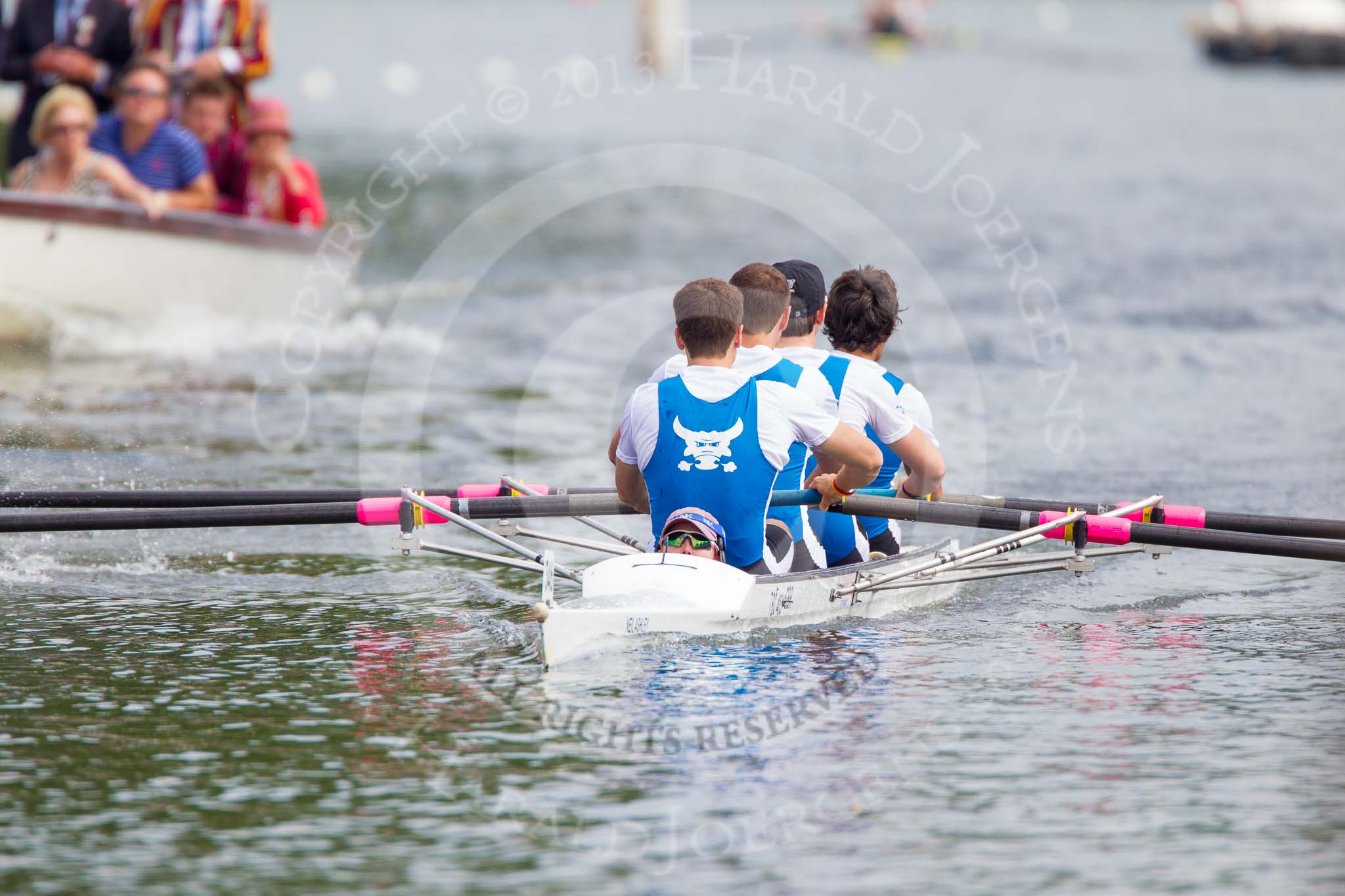 Henley Royal Regatta 2013, Saturday: Race No. 6 for the Britannia Challenge Cup, Union Boat Club (U.S.A.) v Taurus Boat Club 'B'. Image #155, 06 July 2013 10:51 River Thames, Henley on Thames, UK