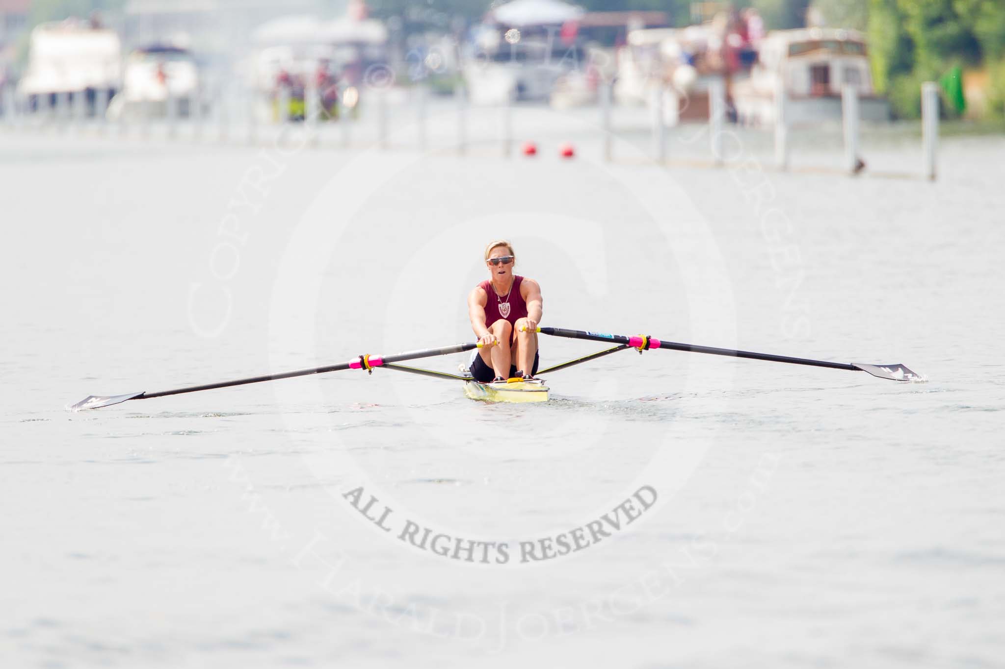 Henley Royal Regatta 2013, Saturday: Race No. 11 for the Princess Royal Challenge Cup, Victoria Thornley (Leander Club) v Emma Twigg (Waiariki Rowing Club, New Zealand), here Emma Twigg. Image #232, 06 July 2013 11:41 River Thames, Henley on Thames, UK