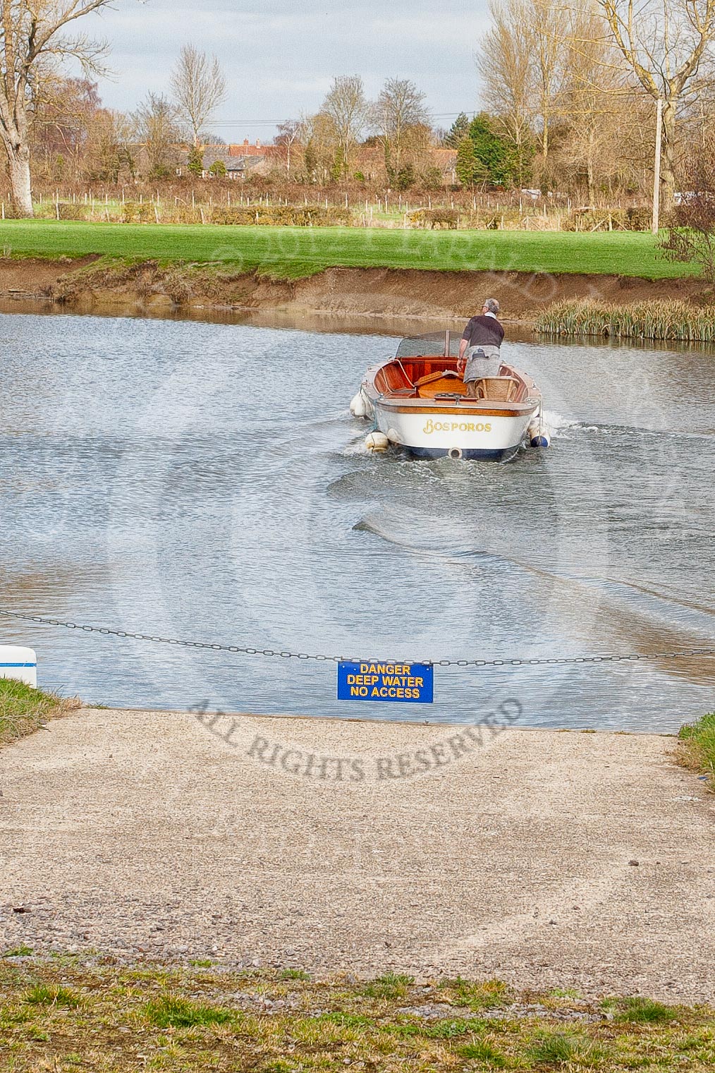 The Boat Race season 2012 - OUBC training: The Oxford University Boat Club lauch "Bosporus" with boathouse manager Pat Lockley on the Upper Thames at Wallingford..


Oxfordshire,
United Kingdom,
on 20 March 2012 at 14:27, image #5