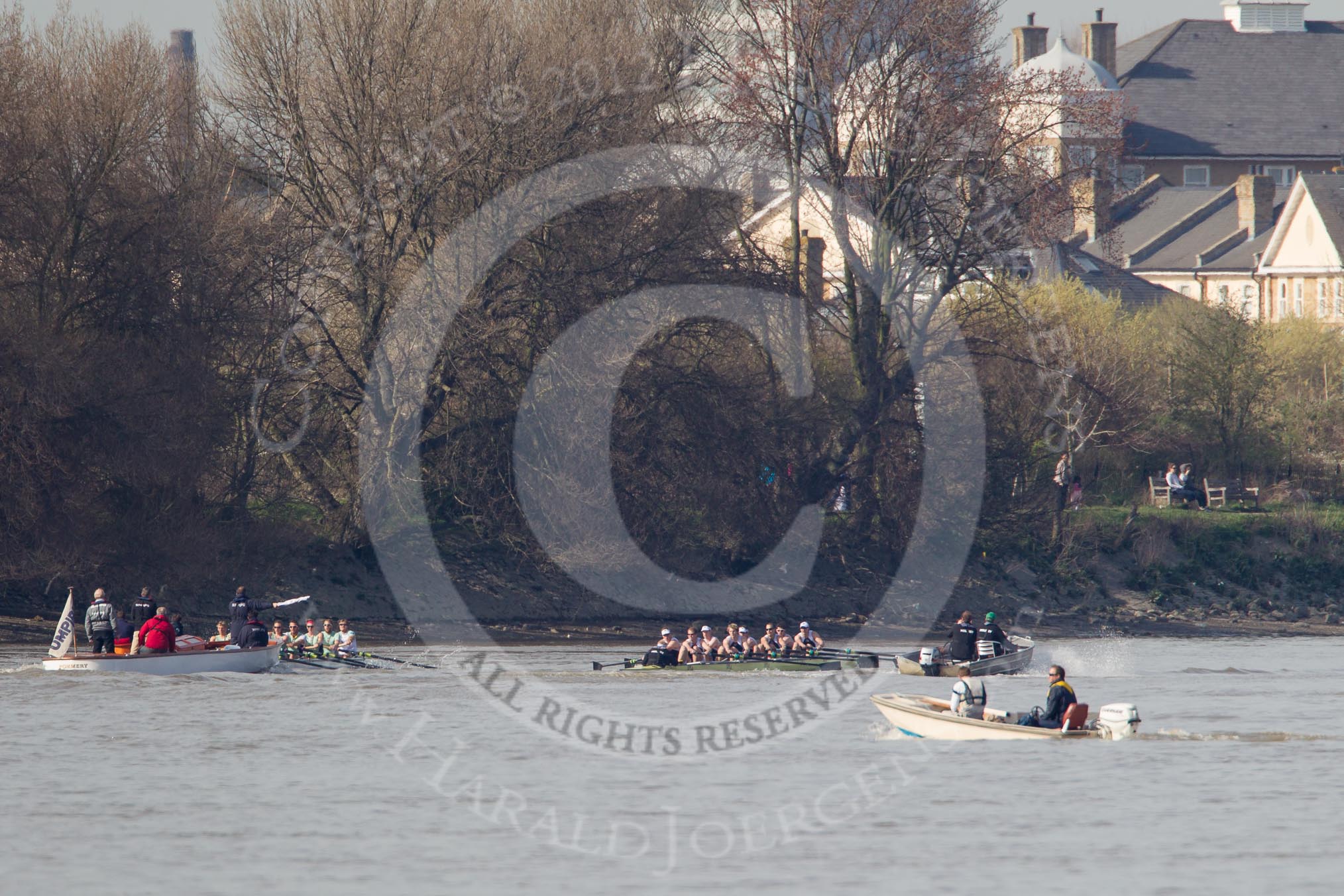 The Boat Race season 2012 - fixture CUBC vs Molesey BC: The CUBC Blue Boat on the left, the Molesey BC Eight on the right, behind them umpire Boris Rankov..




on 25 March 2012 at 15:21, image #141