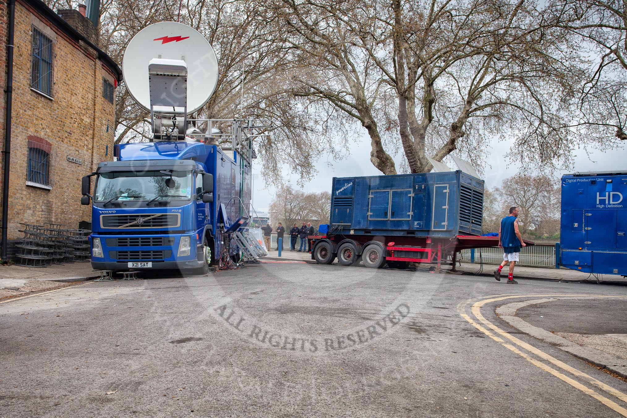 The Boat Race 2012: Setting the scene for the 2012 Boat Race:  SIS LIVe trucks along Putney Embankment. SIS LIVE is a combined company of SIS and BBC Outside Broadcasts..




on 07 April 2012 at 09:44, image #12