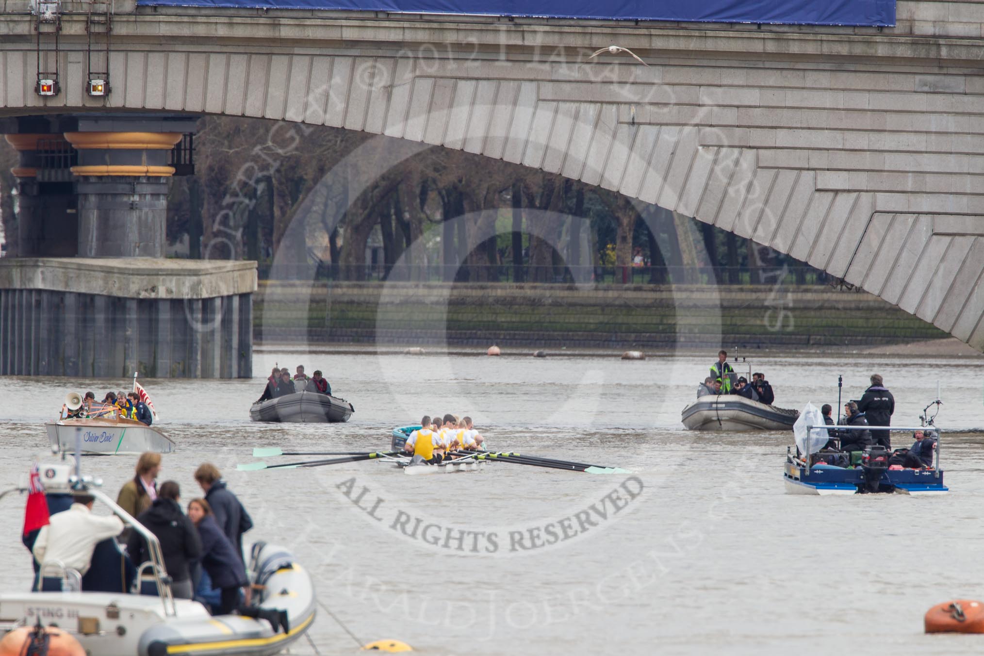 The Boat Race 2012: Goldie, the Cambridge reserve boat, at the start of the Isis/Goldie race. On the right a boat used by BBC Sport/SIS for the live broadcast..




on 07 April 2012 at 13:40, image #153