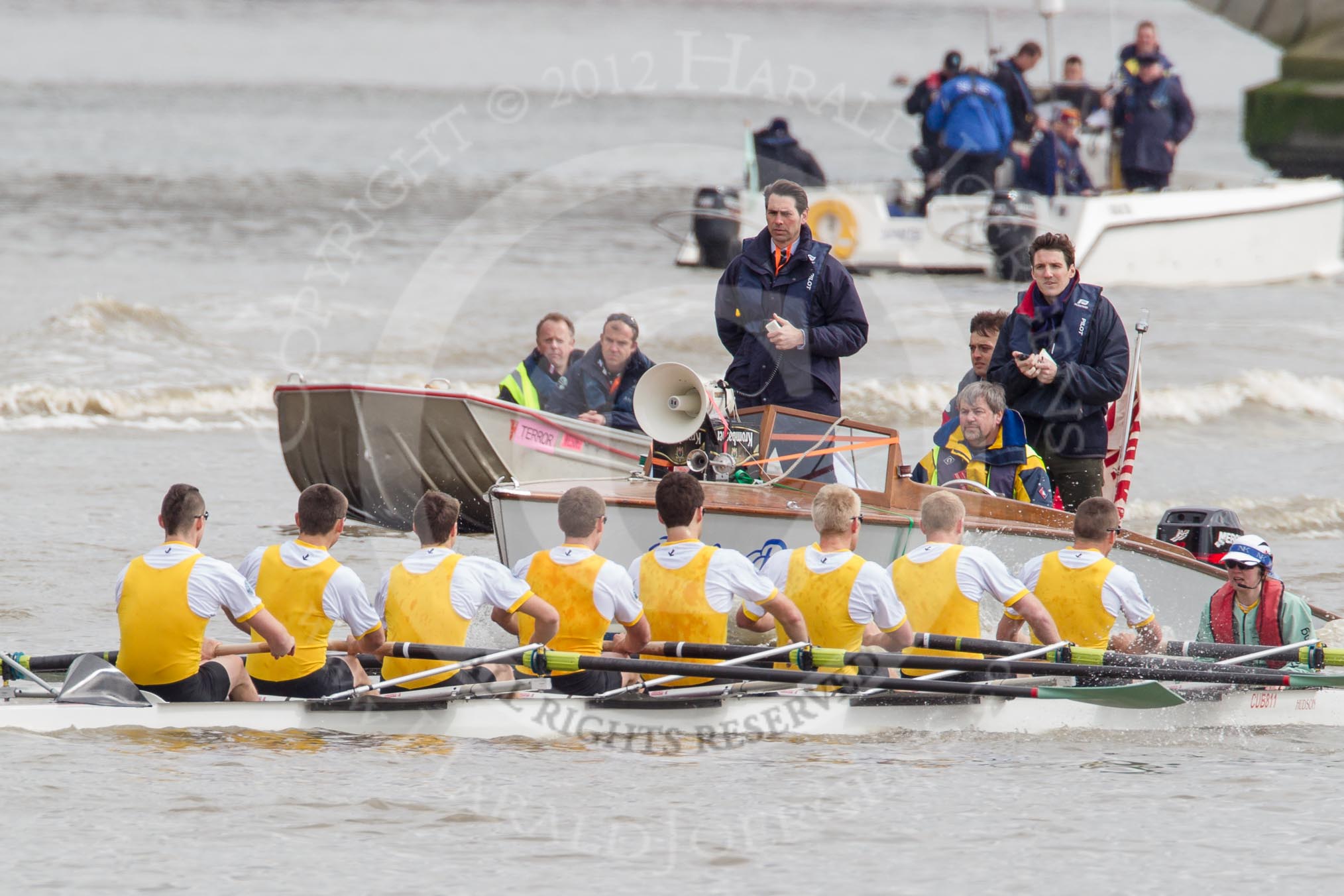 The Boat Race 2012: The start of the Goldie/Isis race. In the Cambridge reserve boat bow Josh Pendry, Rowan Lawson, Peter Dewhurst, Tom Haworth, Hank Moore, Joel Jennings, Phil Williams, 
Felix Wood, cox Sarah Smart, behind umpire John Garret. Behind umpire John Garret..




on 07 April 2012 at 13:46, image #159