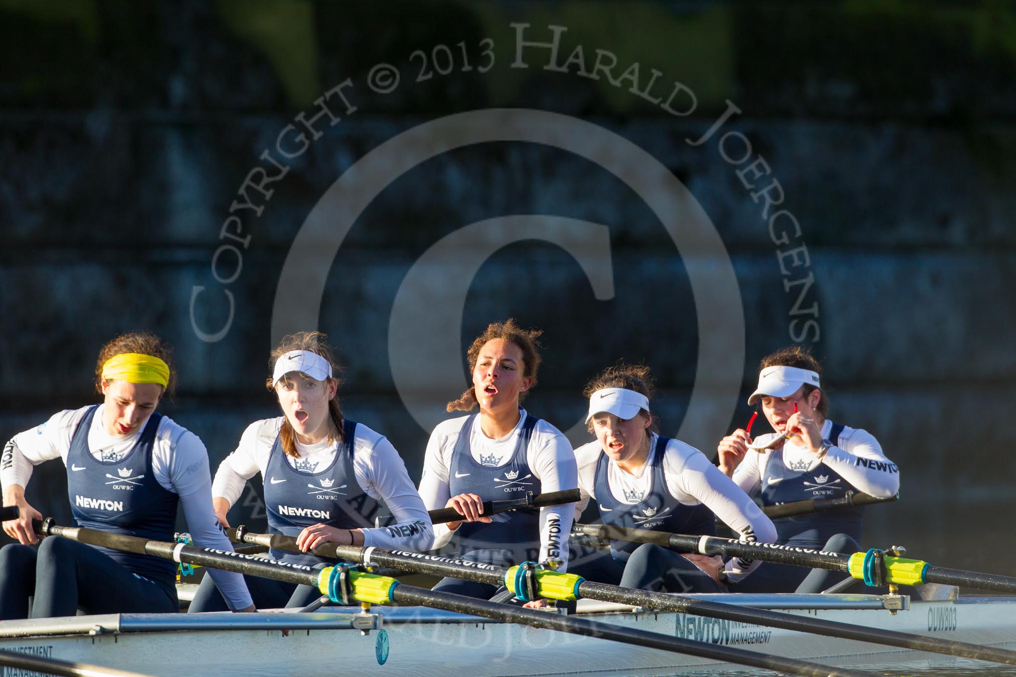 The Boat Race season 2014 - Women's Trial VIIIs (OUWBC, Oxford): Cleopatra:  5 Harriet Keane, 4 Hannah Ledbury, 3 Isabelle Evans, 2 Chloe Farrar, Bow Elizabeth Fenje..
River Thames between Putney Bridge and Mortlake,
London SW15,

United Kingdom,
on 19 December 2013 at 13:05, image #250