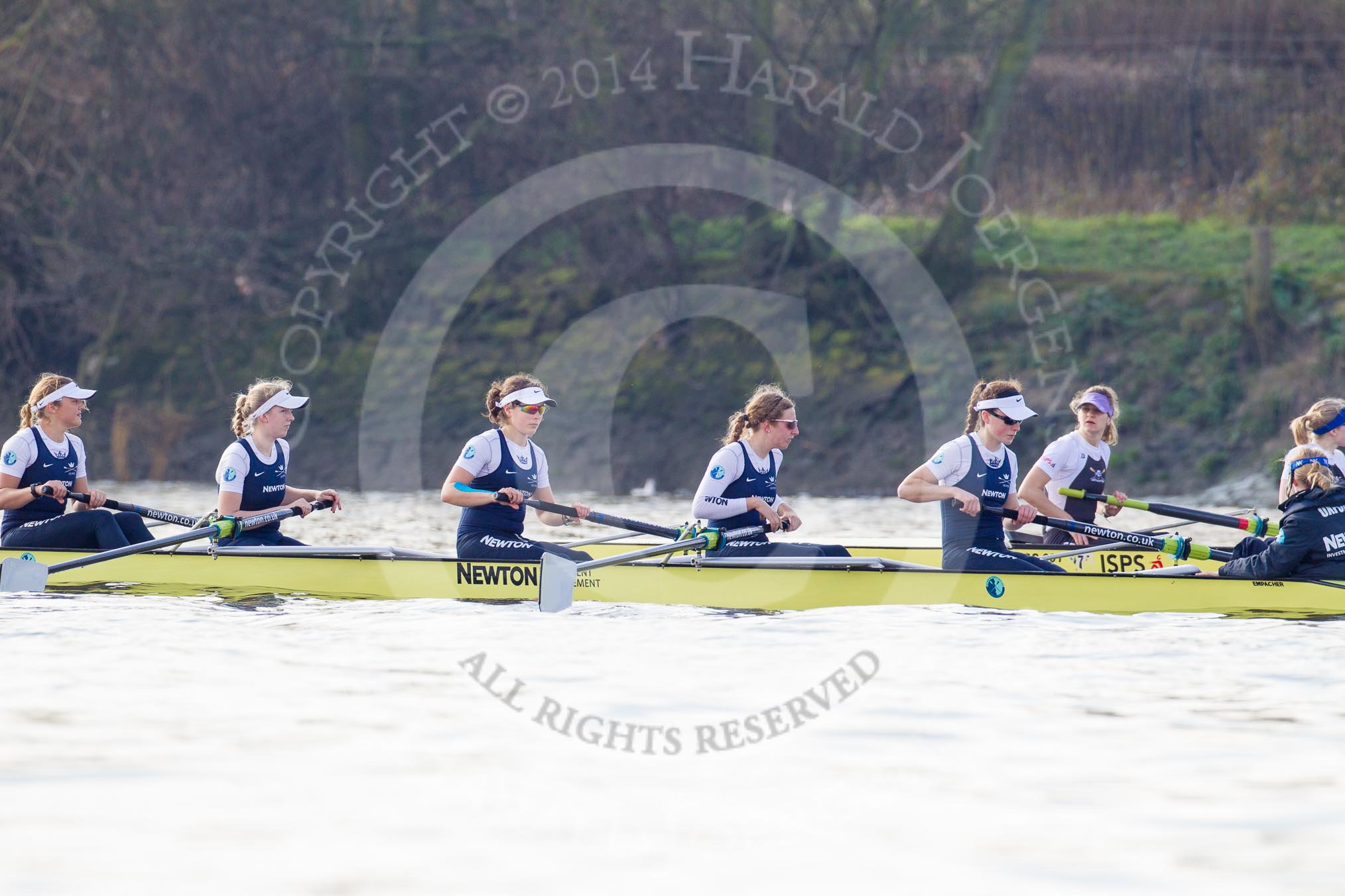 The Boat Race season 2014 - fixture OUWBC vs Molesey BC.




on 01 March 2014 at 12:53, image #108