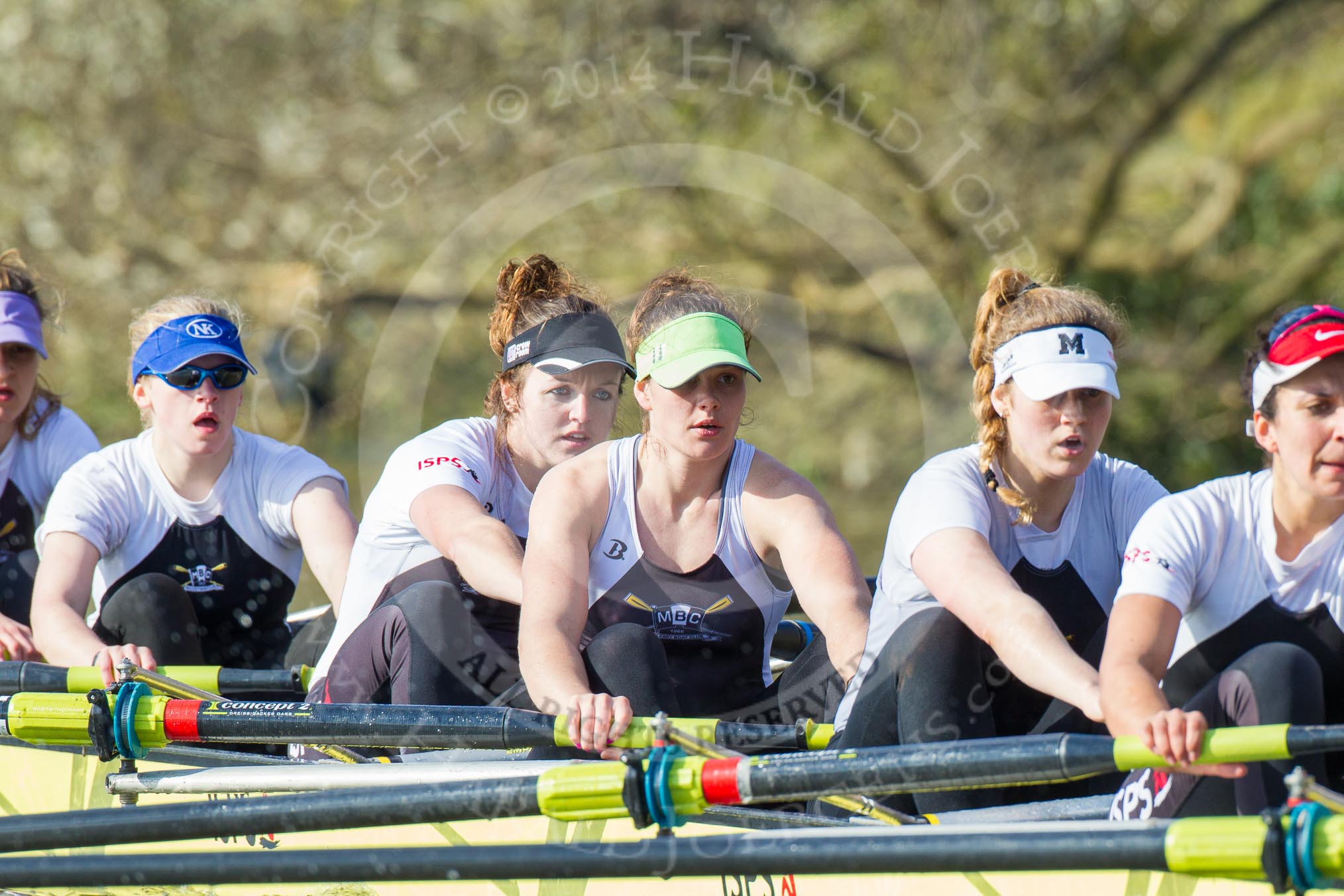 The Boat Race season 2014 - fixture OUWBC vs Molesey BC.




on 01 March 2014 at 13:23, image #244