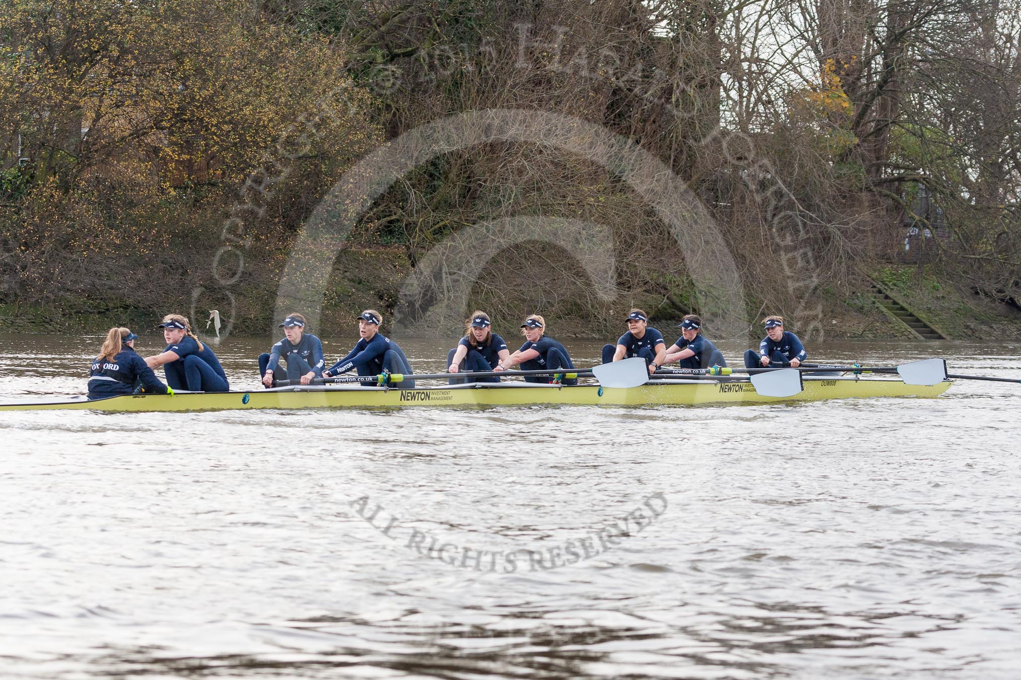 The Boat Race season 2016 - Women's Boat Race Trial Eights (OUWBC, Oxford): "Charybdis" , at the Surrey Bend, cox-Morgan Baynham-Williams, stroke-Kate Erickson, 7-Maddy Badcott, 6-Elo Luik, 5-Ruth Siddorn, 4-Emma Spruce, 3-Lara Pysden, 2-Christina Fleischer, bow-Georgie Daniell.
River Thames between Putney Bridge and Mortlake,
London SW15,

United Kingdom,
on 10 December 2015 at 12:27, image #229