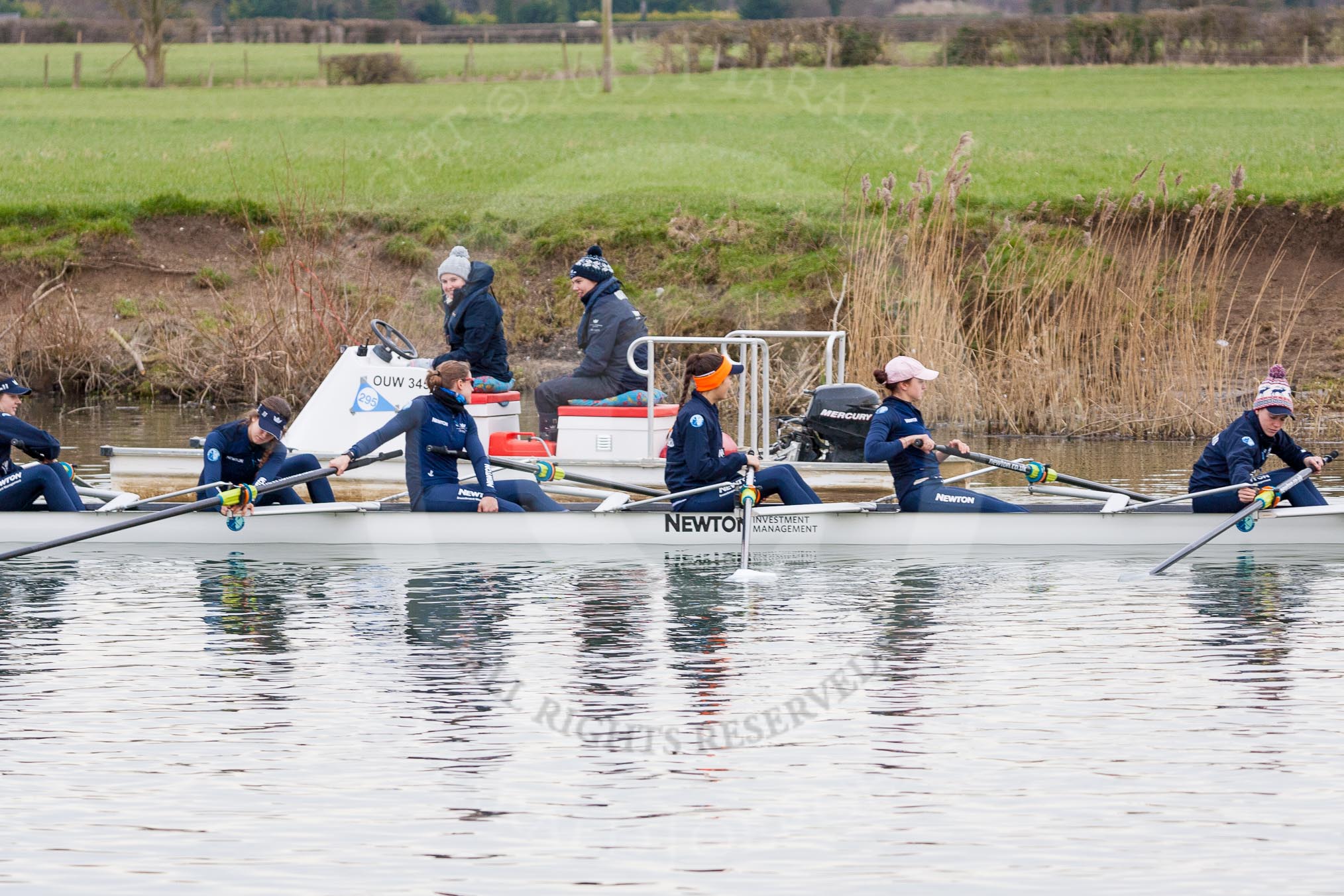 The Boat Race season 2016 - OUWBC training Wallingford: Osiris, the OUWBC reserve boat, at the start of their traing session with coach Ali Williams.
River Thames,
Wallingford,
Oxfordshire,

on 29 February 2016 at 15:23, image #45