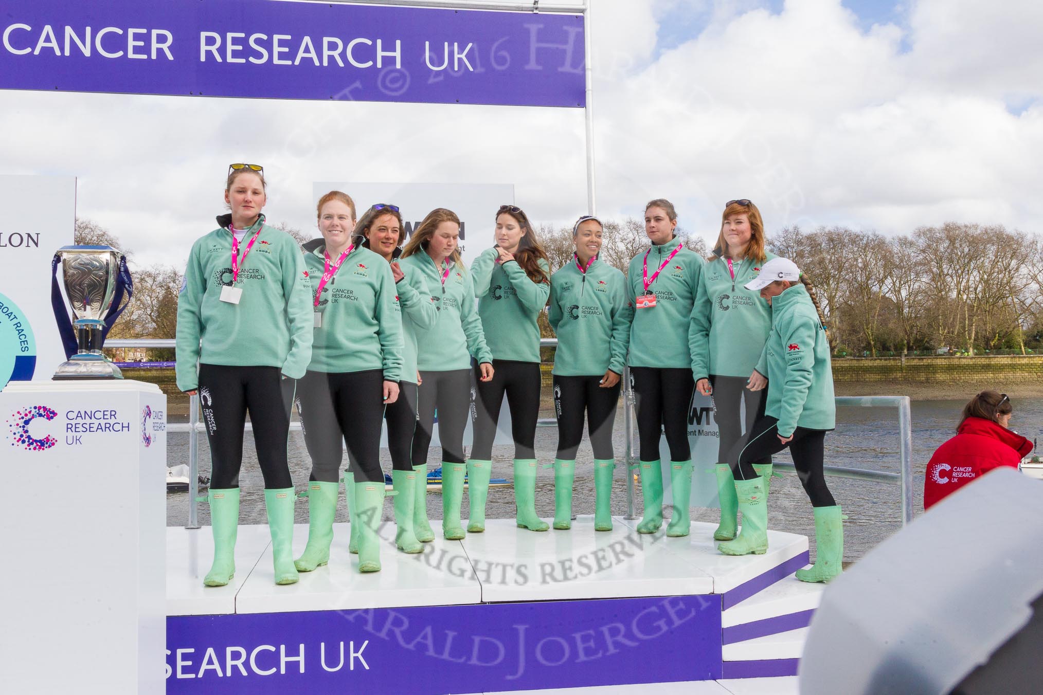 The Boat Race season 2016 -  The Cancer Research Women's Boat Race.
River Thames between Putney Bridge and Mortlake,
London SW15,

United Kingdom,
on 27 March 2016 at 12:18, image #36