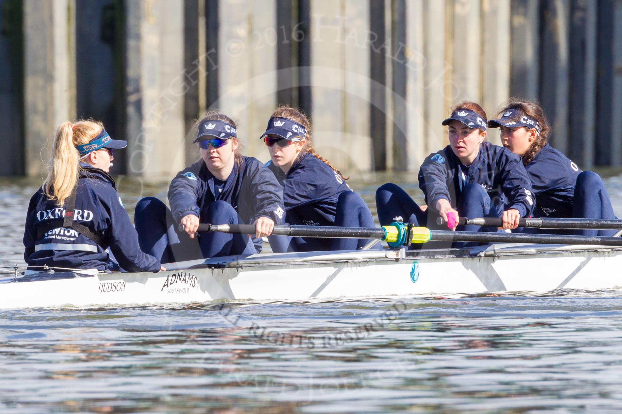 The Boat Race season 2016 -  The Cancer Research Women's Boat Race.
River Thames between Putney Bridge and Mortlake,
London SW15,

United Kingdom,
on 27 March 2016 at 13:45, image #122