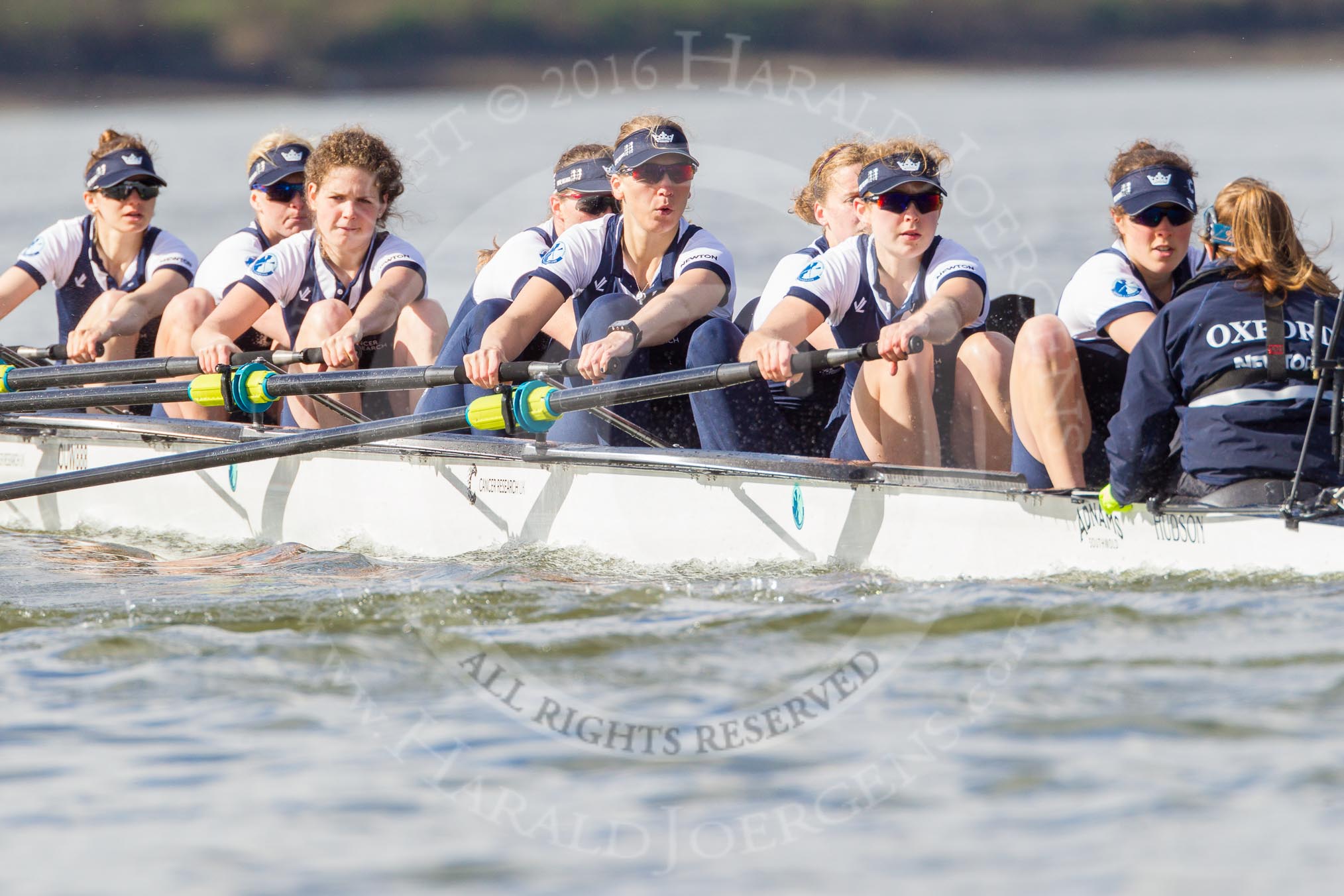 The Boat Race season 2016 -  The Cancer Research Women's Boat Race.
River Thames between Putney Bridge and Mortlake,
London SW15,

United Kingdom,
on 27 March 2016 at 14:11, image #178