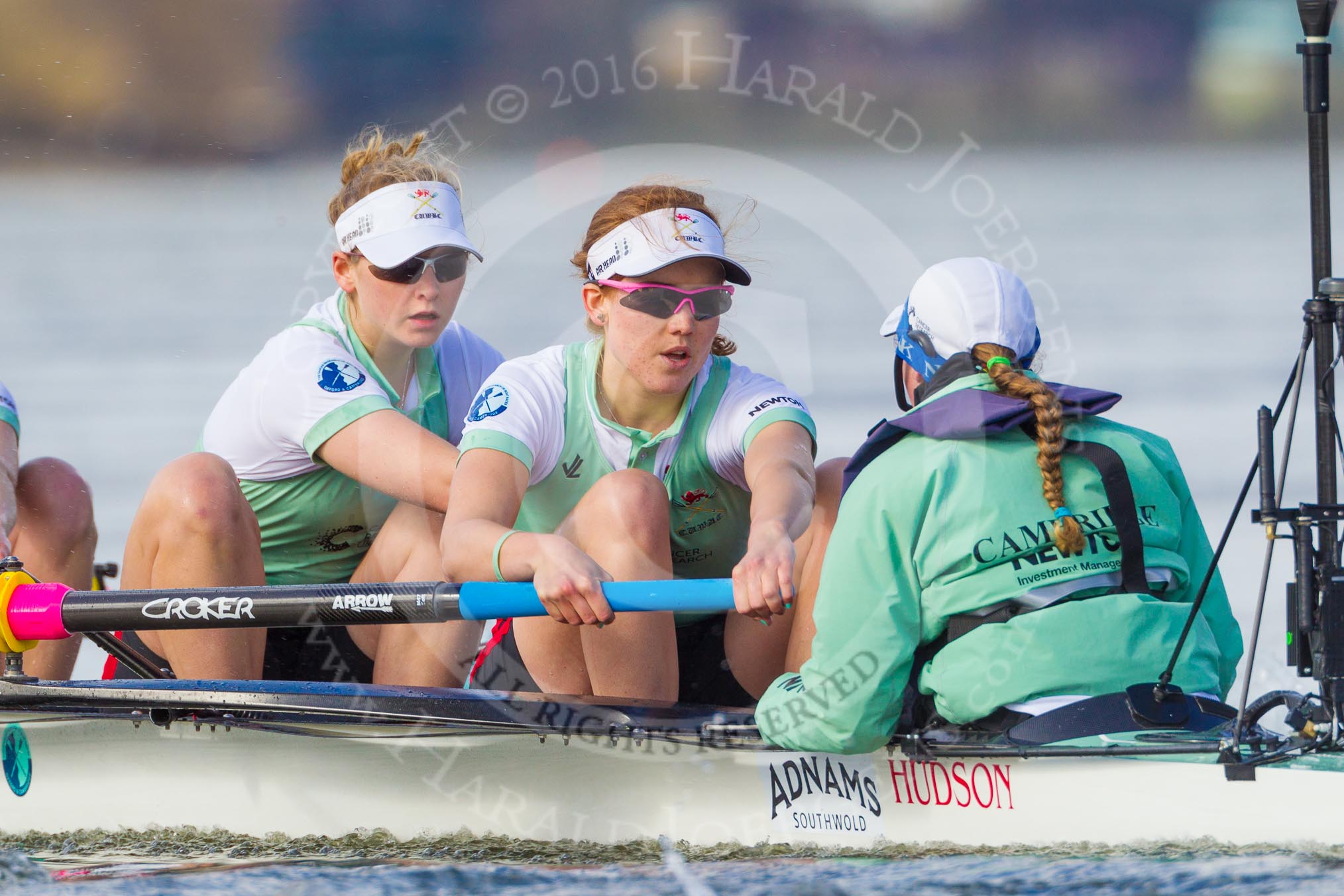 The Boat Race season 2016 -  The Cancer Research Women's Boat Race.
River Thames between Putney Bridge and Mortlake,
London SW15,

United Kingdom,
on 27 March 2016 at 14:13, image #202