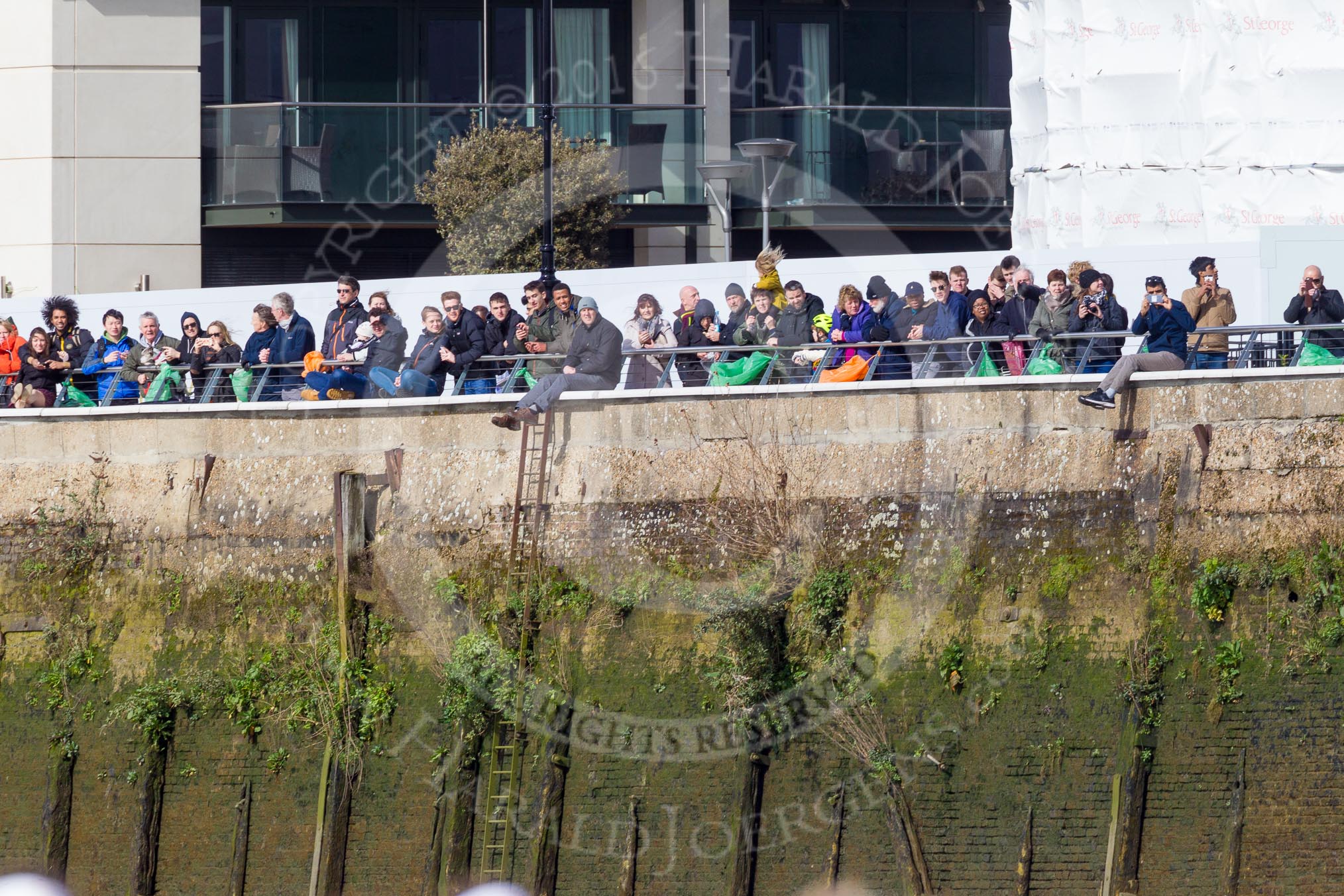 The Boat Race season 2016 -  The Cancer Research Women's Boat Race.
River Thames between Putney Bridge and Mortlake,
London SW15,

United Kingdom,
on 27 March 2016 at 14:16, image #223