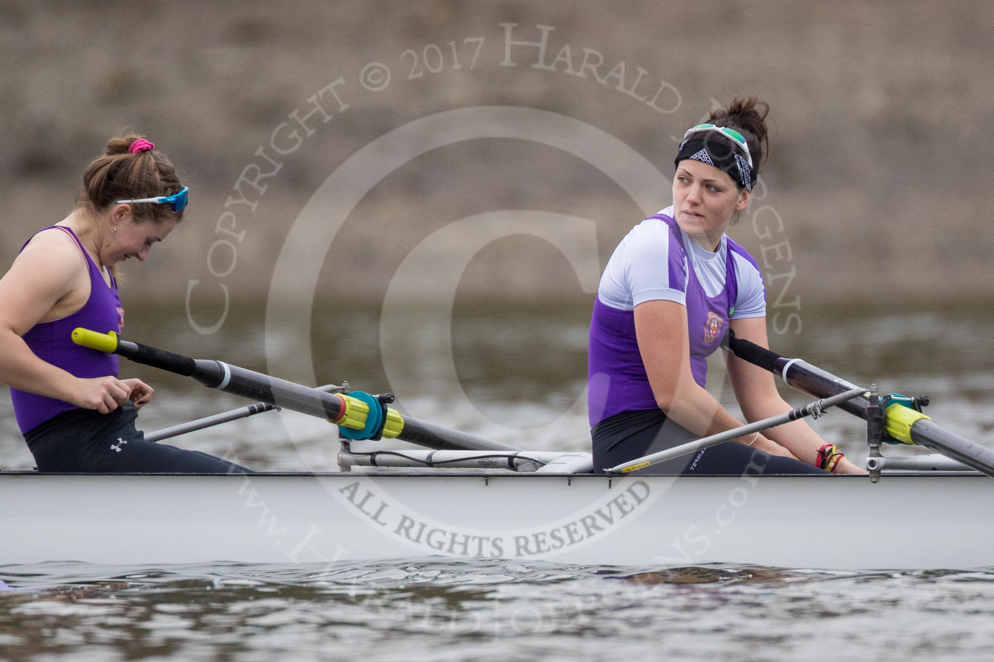 The Boat Race season 2017 - Women's Boat Race Fixture CUWBC vs Univerity of London: The UL boat, here 5 - Charlotte Hodgkins-Byrne, 6 - Georgia Stratham.
River Thames between Putney Bridge and Mortlake,
London SW15,

United Kingdom,
on 19 February 2017 at 15:57, image #45