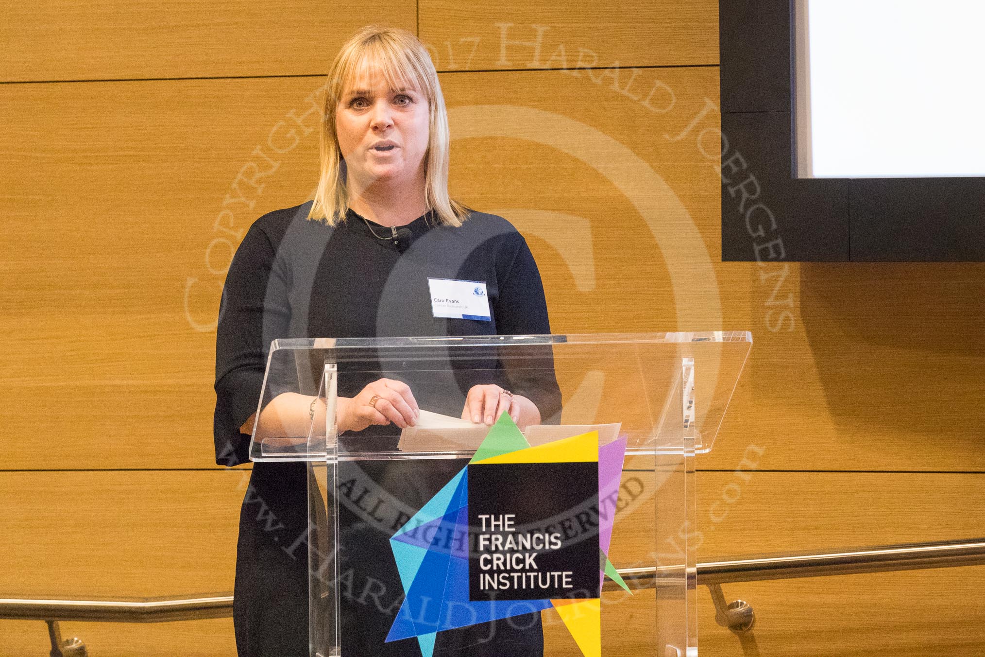 The Boat Race season 2017 - Crew Announcement and Weigh-In: Caro Evans, Director of Partnerships for Cancer Research UK, talking about the Crick Insitute, a partner of Cancer Research UK, and about the partnership with BNY Mellon and Newtom for The Boat Race.
The Francis Crick Institute,
London NW1,

United Kingdom,
on 14 March 2017 at 11:19, image #9