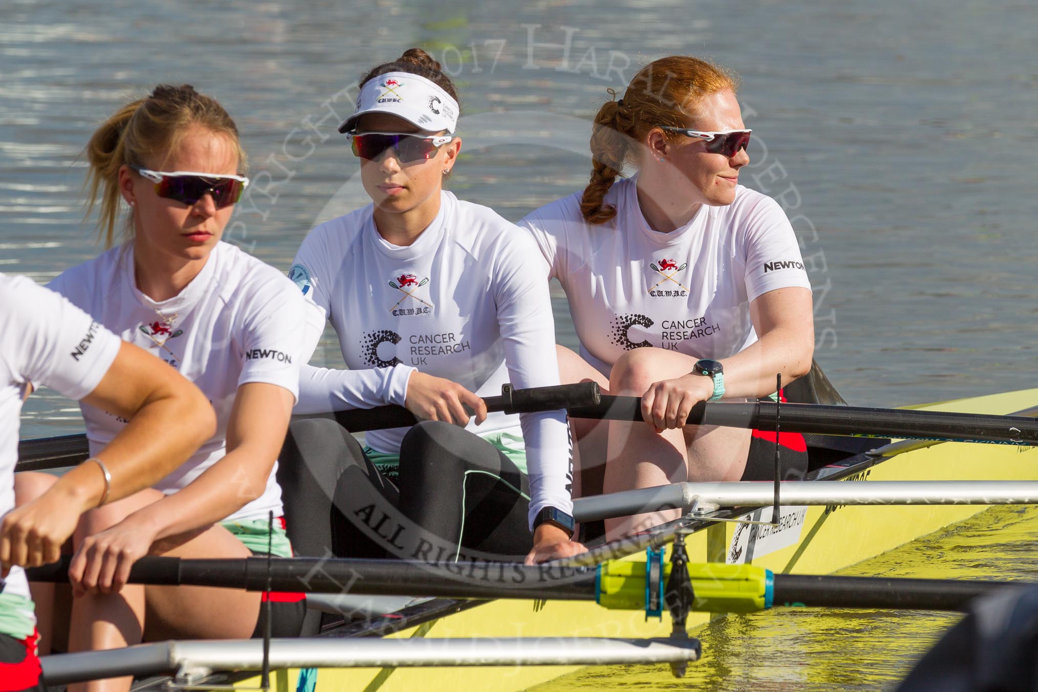 The Boat Race season 2017 -  The Cancer Research Women's Boat Race: CUWBC about to set off at Putney Embankment, here 3 Claire Lambe, 2 Imogen Grant, bow Ashton Brown.
River Thames between Putney Bridge and Mortlake,
London SW15,

United Kingdom,
on 02 April 2017 at 15:49, image #73