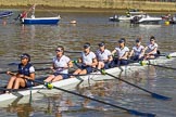 The Boat Race season 2017 -  The Cancer Research Women's Boat Race: OUWBC on the way to Putney Bridge before the start of the Women's Boat Race, here 7 Jenna Hebert, 6 Harriet Austin, 5 Chloe Laverack, 4 Rebecca Esselstein, 3 Rebecca Te Water Naudé, 2 Flo Pickles, bow Alice Roberts.
River Thames between Putney Bridge and Mortlake,
London SW15,

United Kingdom,
on 02 April 2017 at 15:52, image #94
