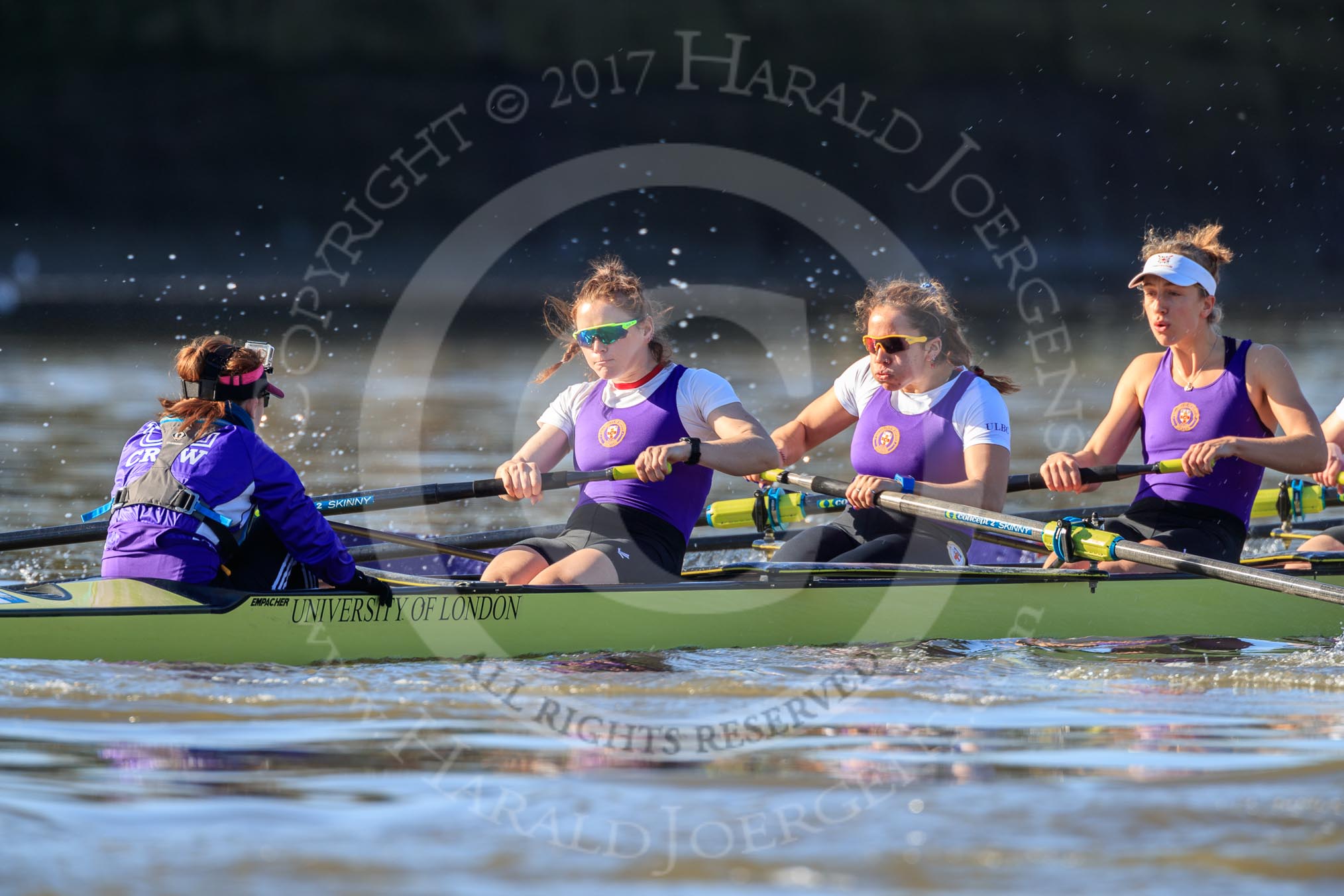 The Women's Boat Race season 2018 - fixture CUWBC vs. ULBC: The race has been started - ULBC with cox Lauren Holland, stroke Issy Powel, 7 Jordan Cole-Huissan, 6 Oonagh Cousins.
River Thames between Putney Bridge and Mortlake,
London SW15,

United Kingdom,
on 17 February 2018 at 13:09, image #43