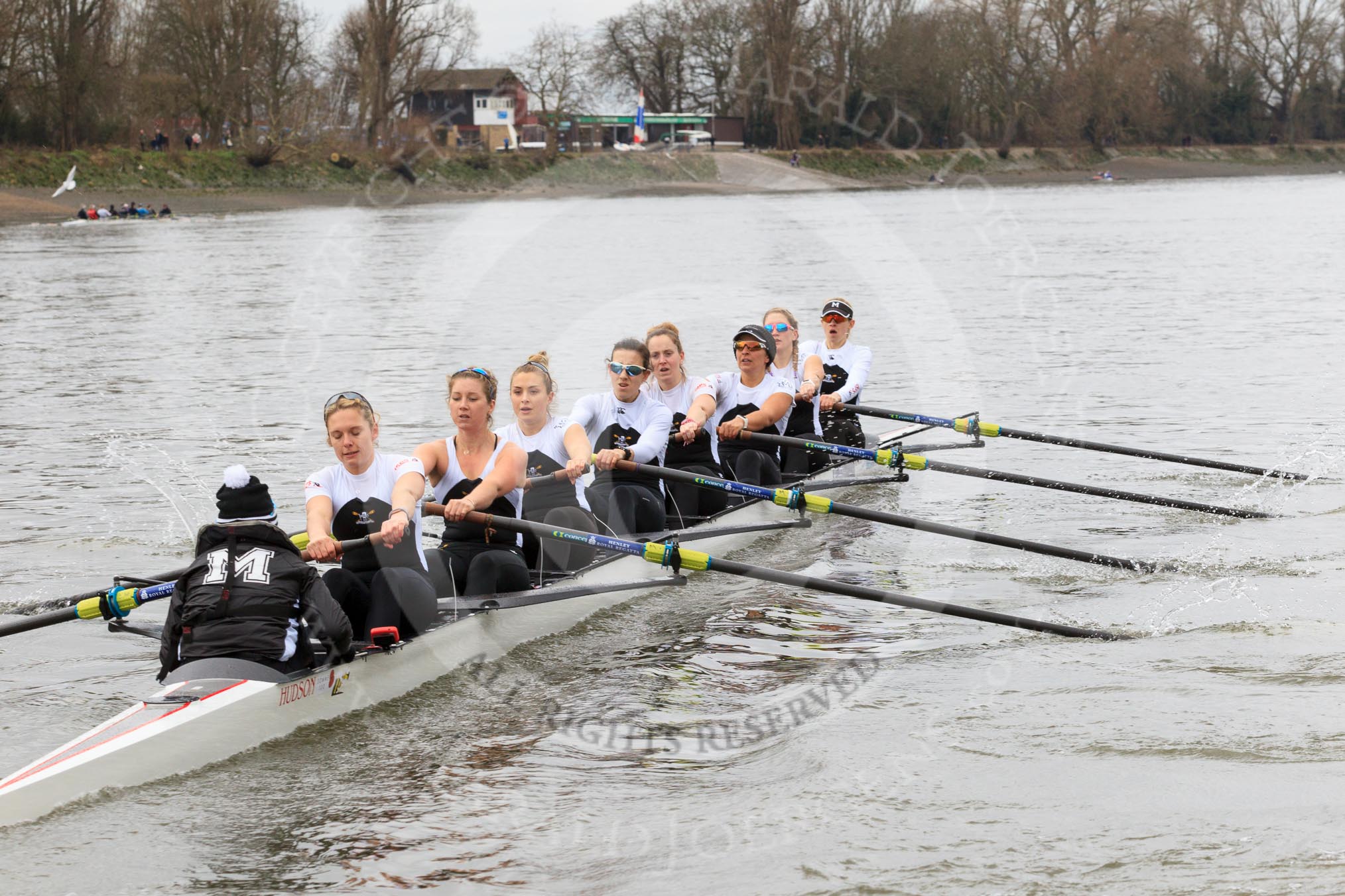 The Women's Boat Race season 2018 - fixture OUWBC vs. Molesey BC: Molesey, here in the first minutes of the race: Cox Ella Taylor, stroke Katie Bartlett, 7 Emma McDonald, 6 Molly Harding, 5 Ruth Whyman, 4 Claire McKeown, 3 Gabby Rodriguez, 2 Lucy Primmer, bow Emma Boyns.
River Thames between Putney Bridge and Mortlake,
London SW15,

United Kingdom,
on 04 March 2018 at 13:46, image #58