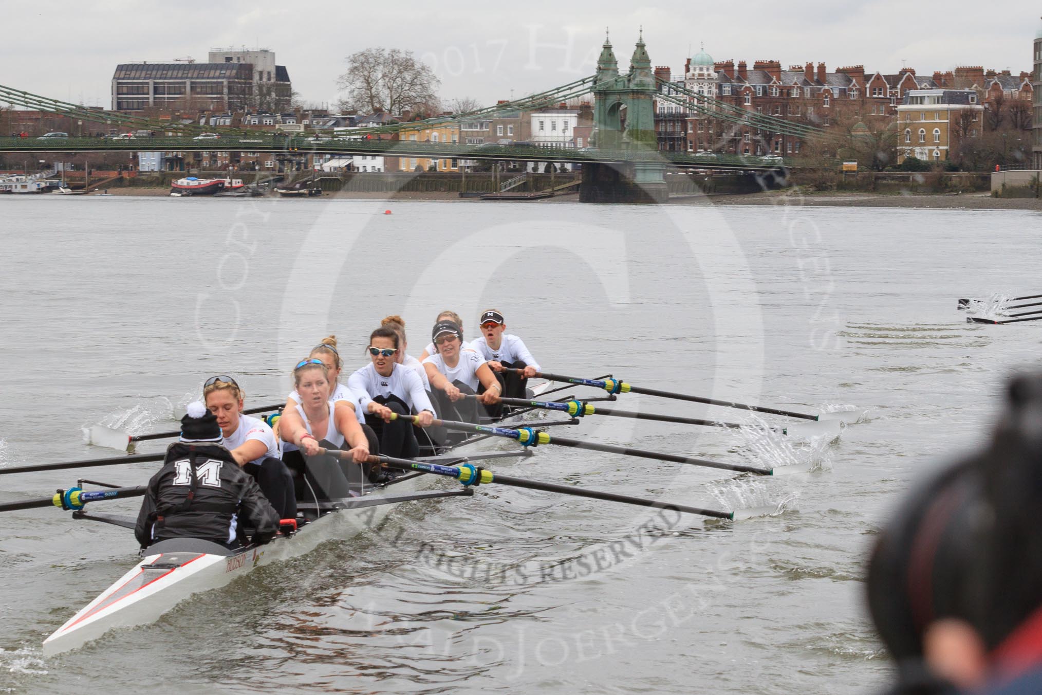 The Women's Boat Race season 2018 - fixture OUWBC vs. Molesey BC: Molesey has fallen behind on the approach to Hammersmith Bridge.
River Thames between Putney Bridge and Mortlake,
London SW15,

United Kingdom,
on 04 March 2018 at 13:50, image #81