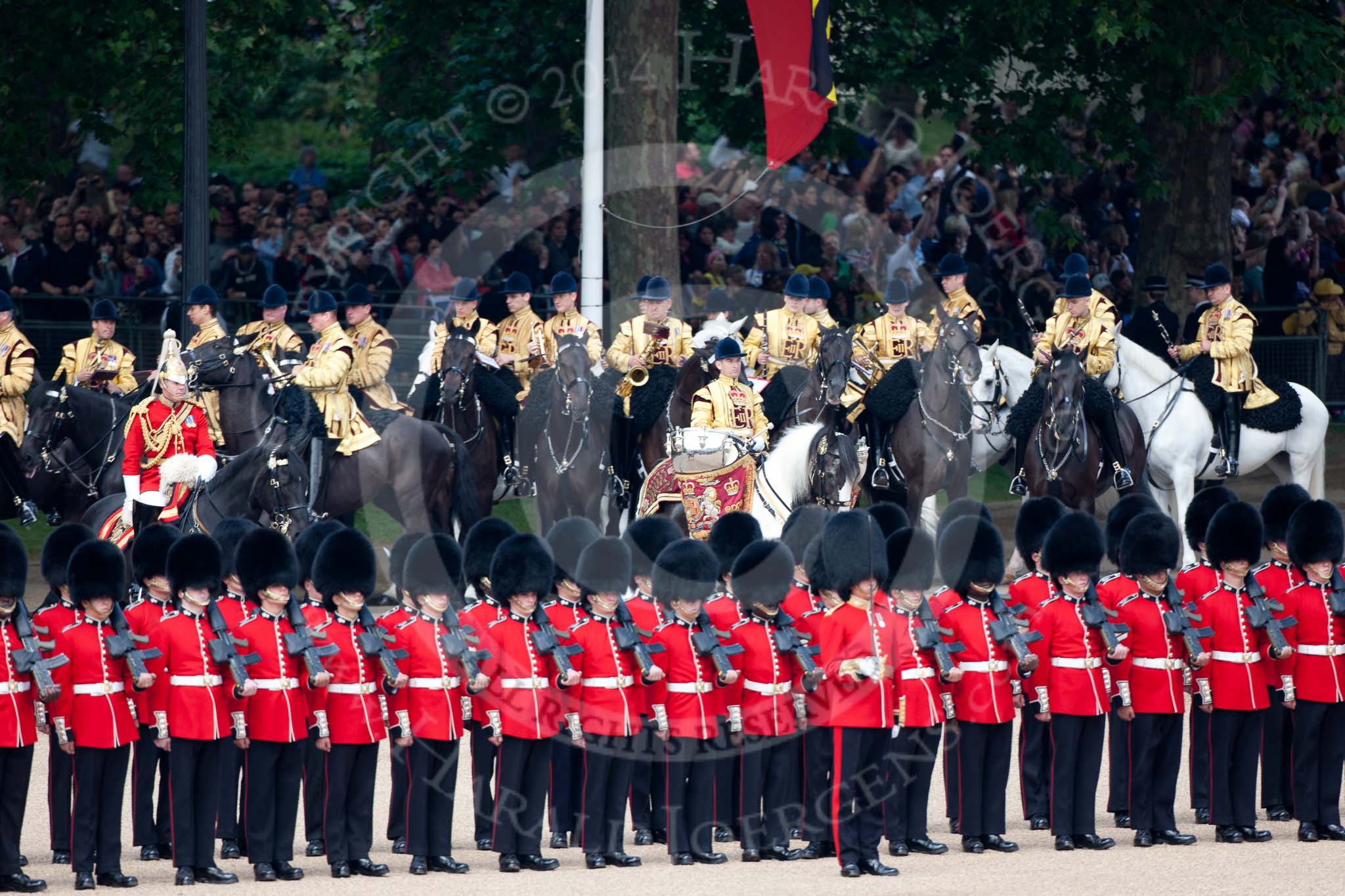 Trooping the Colour 2009: The Mouted Bands of the Household Cavalry arriving on Horse Guards Parade and getting into their initial position on the St. James's Park side. On the left the Director of Music, Captain K Davies, The Life Guards, in the centre one of the two kettle drummers..
Horse Guards Parade, Westminster,
London SW1,

United Kingdom,
on 13 June 2009 at 10:56, image #112