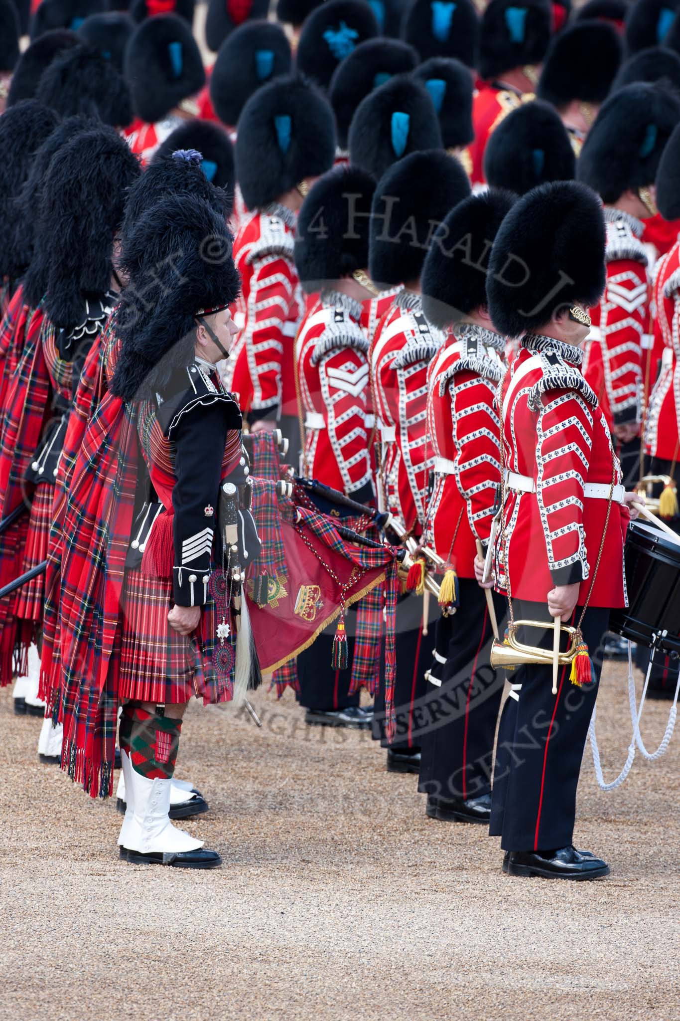 Trooping the Colour 2009: The Massed Bands, here the Drummers and Scots Guard Pipers. On the very left Pipe Major Brian Heriot..
Horse Guards Parade, Westminster,
London SW1,

United Kingdom,
on 13 June 2009 at 11:15, image #173