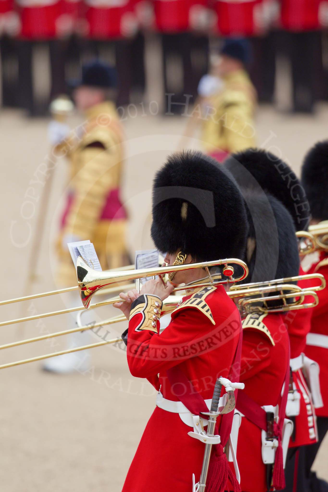 Trooping the Colour 2010: Musicians of the Band of the Grenadier Guards during the &quot;Massed Bands Troop&quot;. On the left hand side two of the Drum Majors..
Horse Guards Parade, Westminster,
London SW1,
Greater London,
United Kingdom,
on 12 June 2010 at 11:13, image #112