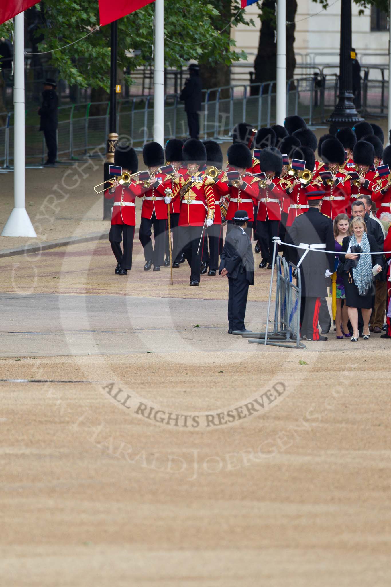 The Major General's Review 2011: Drum Major Tony Taylor, No. 7 Company Coldstream Guards, leading the Band of the Irish Guards, marching down Horse Guards Road towards the parade ground..
Horse Guards Parade, Westminster,
London SW1,
Greater London,
United Kingdom,
on 28 May 2011 at 10:16, image #20