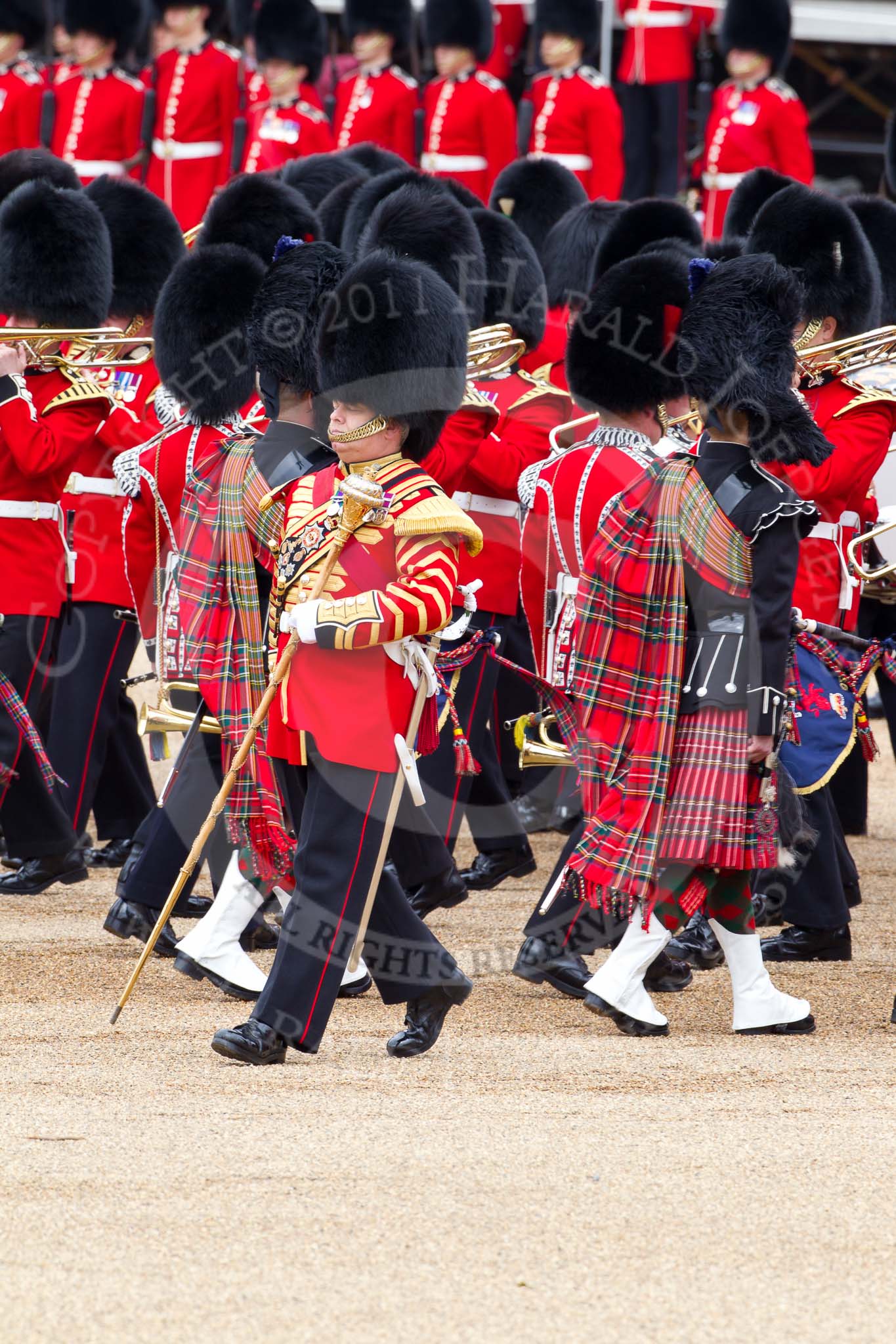 The Major General's Review 2011: Drum Major Stephen Staite, Grenadier Guards, leading the Band of the Grenadier, whilst the band is changing direction..
Horse Guards Parade, Westminster,
London SW1,
Greater London,
United Kingdom,
on 28 May 2011 at 11:10, image #140