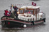 Thames Diamond Jubilee Pageant: BARGES-Angell Hardy II (R121)..
River Thames seen from Battersea Bridge,
London,

United Kingdom,
on 03 June 2012 at 16:04, image #510