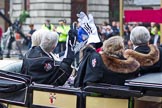 The Lord Mayor's Show 2011: Worshipful Company of Glovers (http://www.thegloverscompany.org/)..
Opposite Mansion House, City of London,
London,
-,
United Kingdom,
on 12 November 2011 at 12:09, image #704