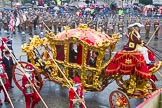 Lord Mayor's Show 2013: The Stage Coach carrying the Lord Mayor arrives at Mansion House..
Press stand opposite Mansion House, City of London,
London,
Greater London,
United Kingdom,
on 09 November 2013 at 10:49, image #106