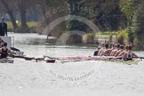 The Women's Boat Race and Henley Boat Races 2014: The Intercollegiate men's race. Oriel College (Oxford) and Downing College (Cambridge, on the left) getting closer..
River Thames,
Henley-on-Thames,
Buckinghamshire,
United Kingdom,
on 30 March 2014 at 13:51, image #80